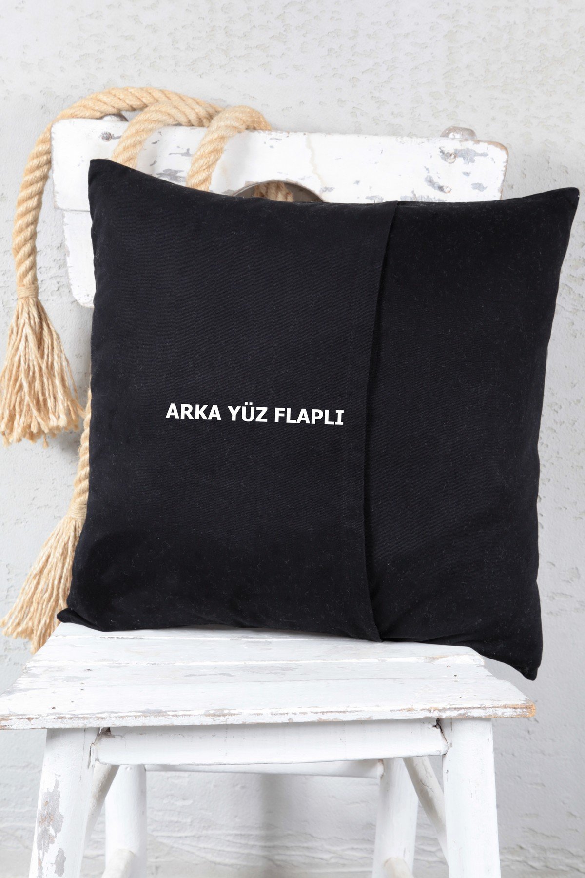 Boho Kırlent Kılıfı Yaprak Çizgi Sanatı Siyah, Tek Çizgi Sanatı, Minimalist Çizim 42x42 Cm