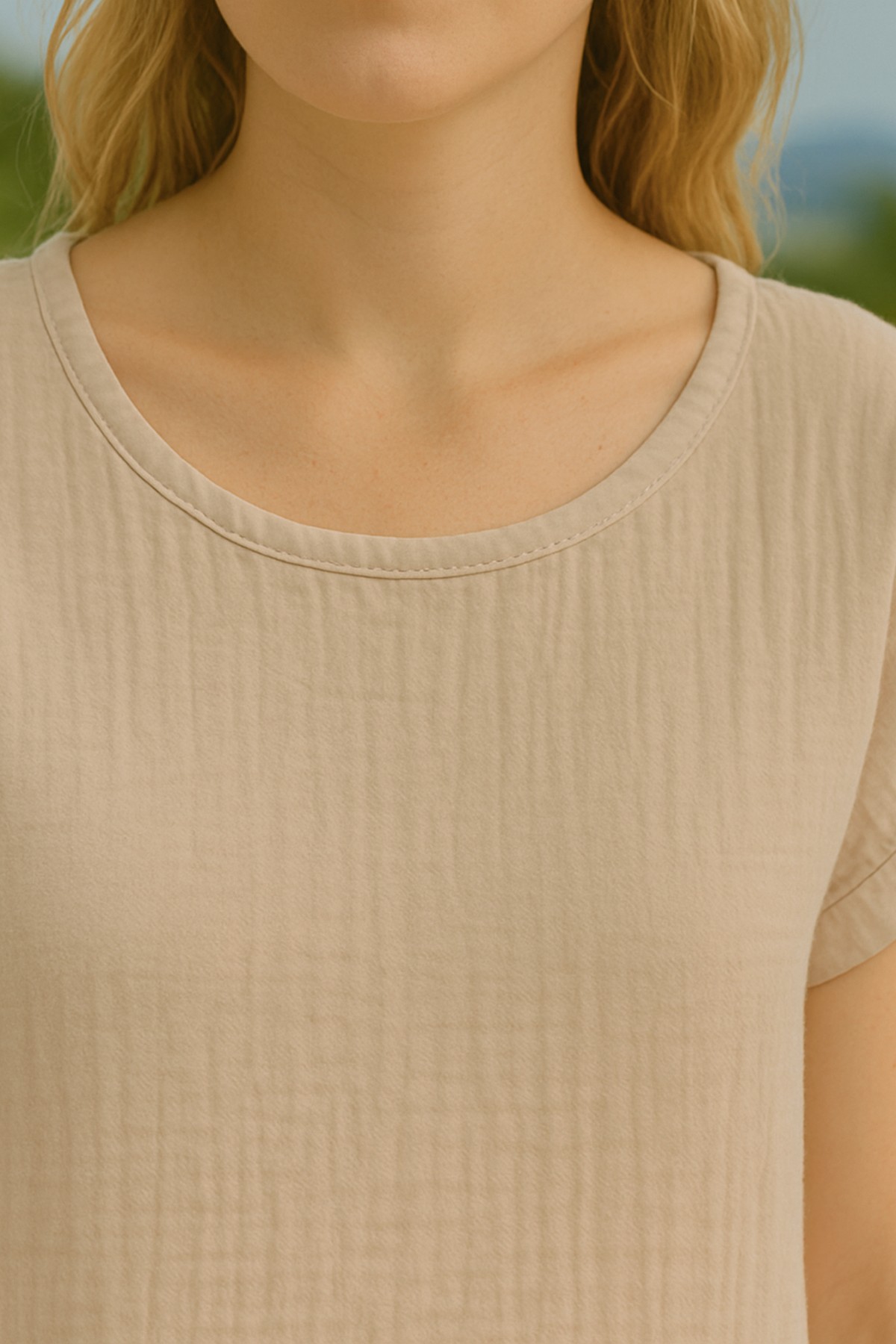 Basic Muslin Blouse - Natural Summer Comfort