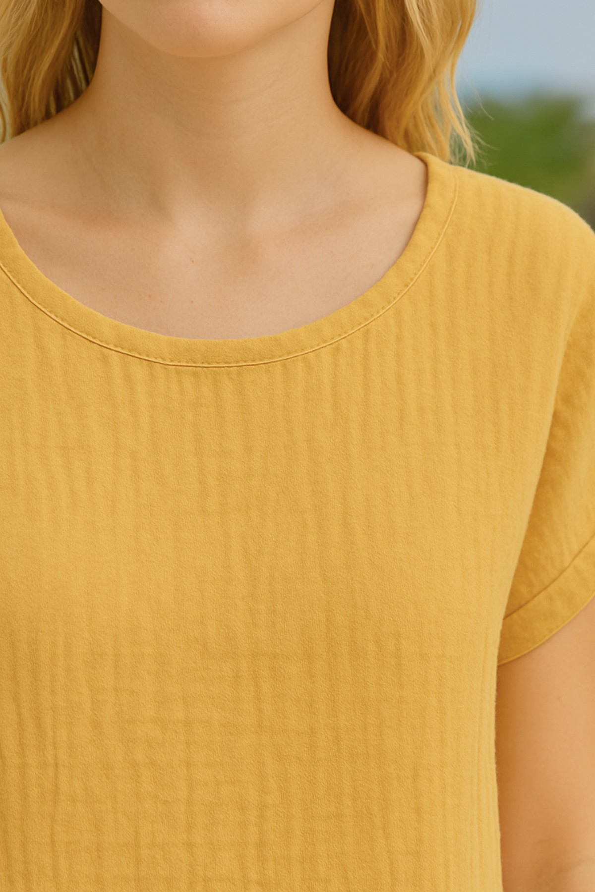 Basic Muslin Blouse - Natural Summer Comfort