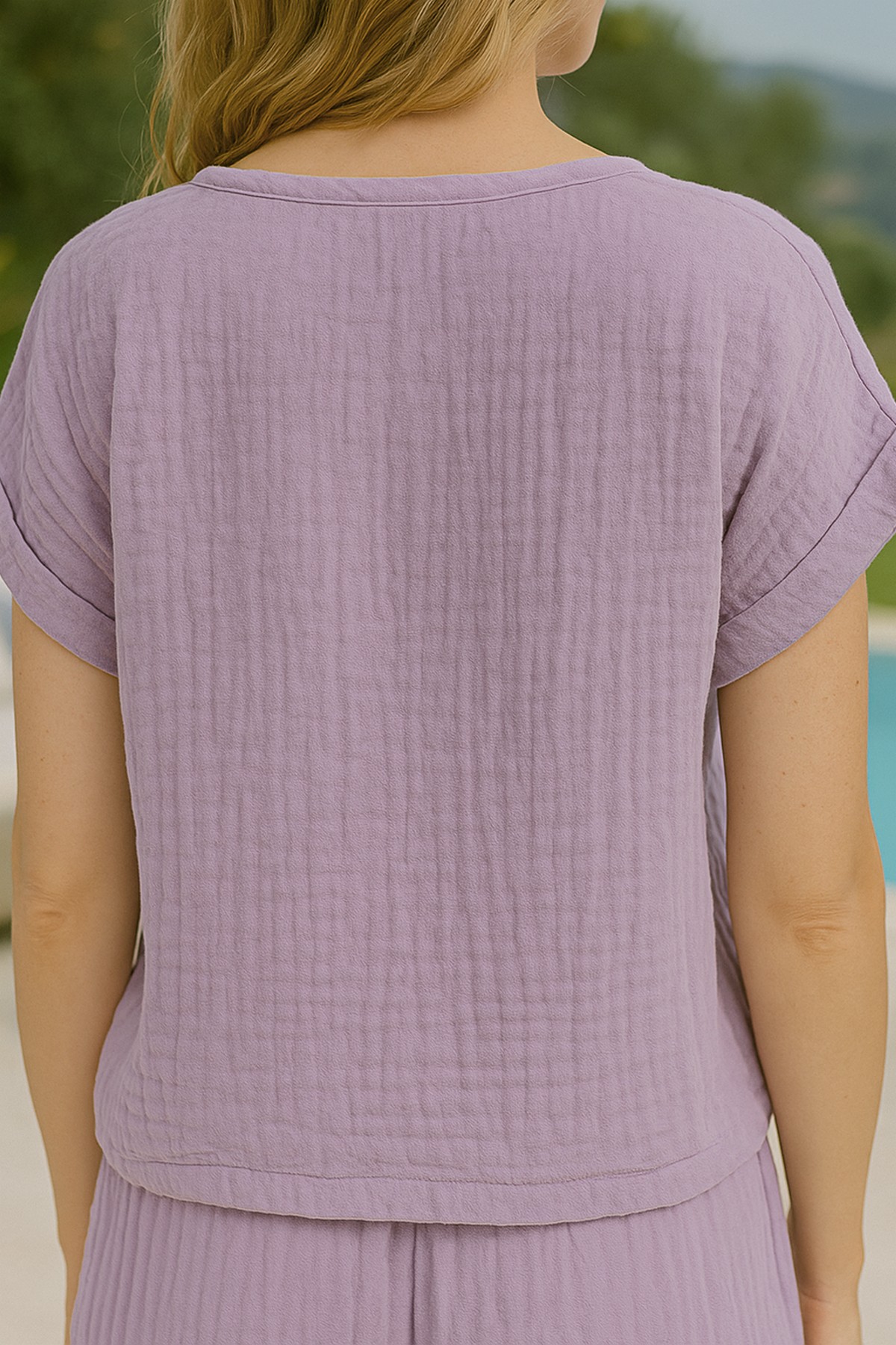 Basic Muslin Blouse - Natural Summer Comfort