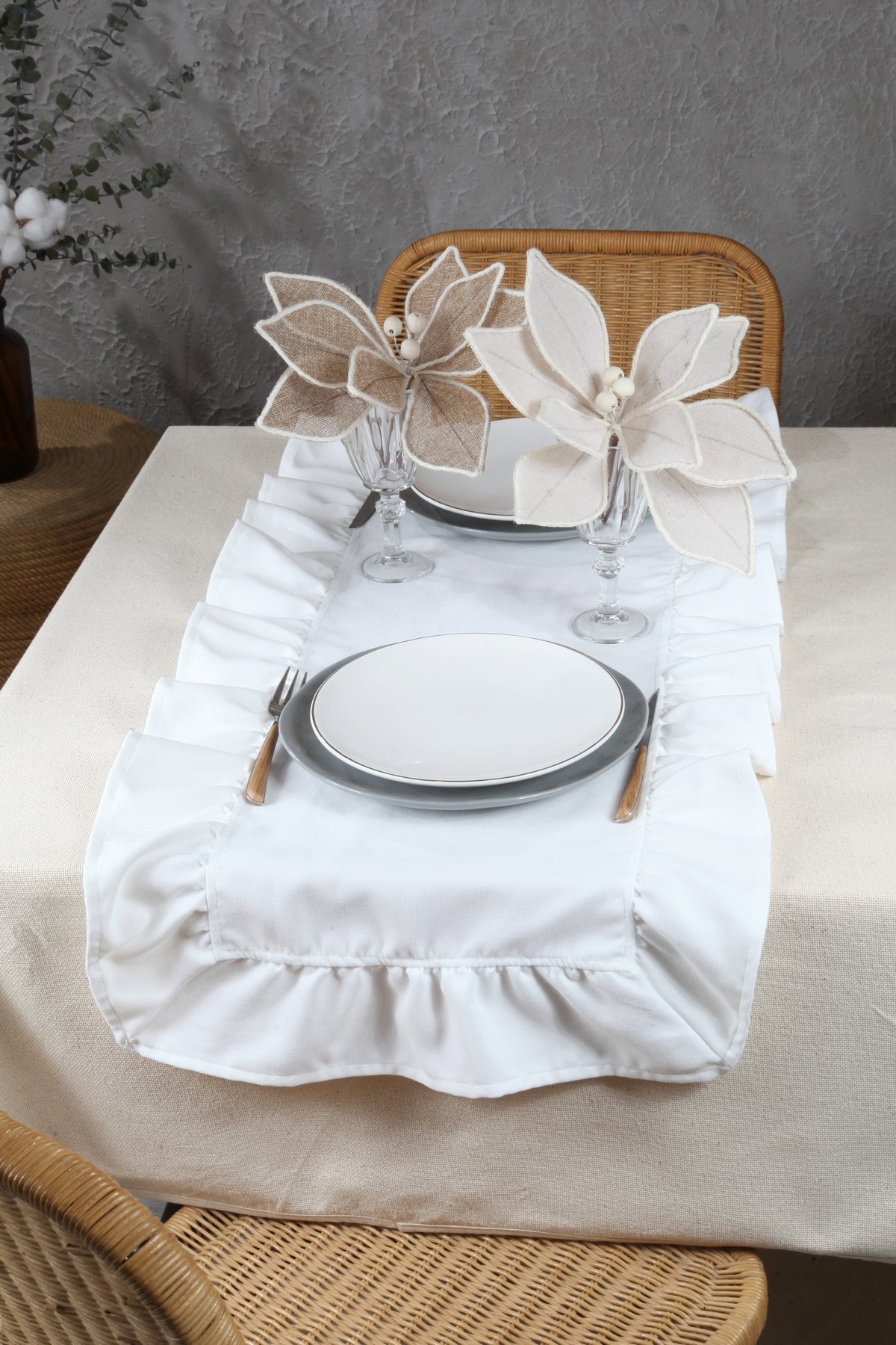 Poli Fırfırlı Runner 