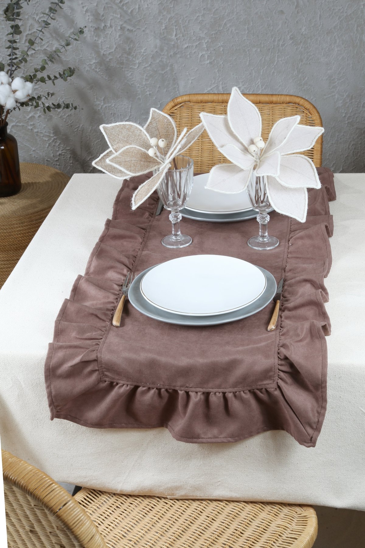 Poli Fırfırlı Runner 