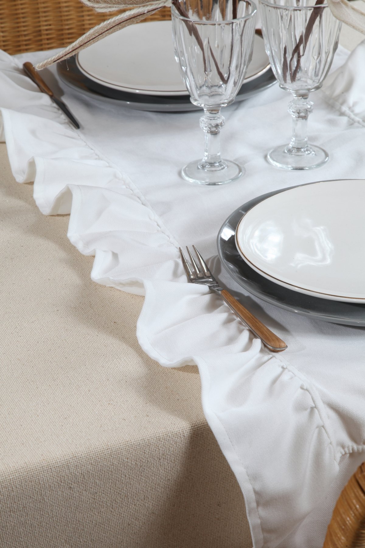 Poli Fırfırlı Runner 