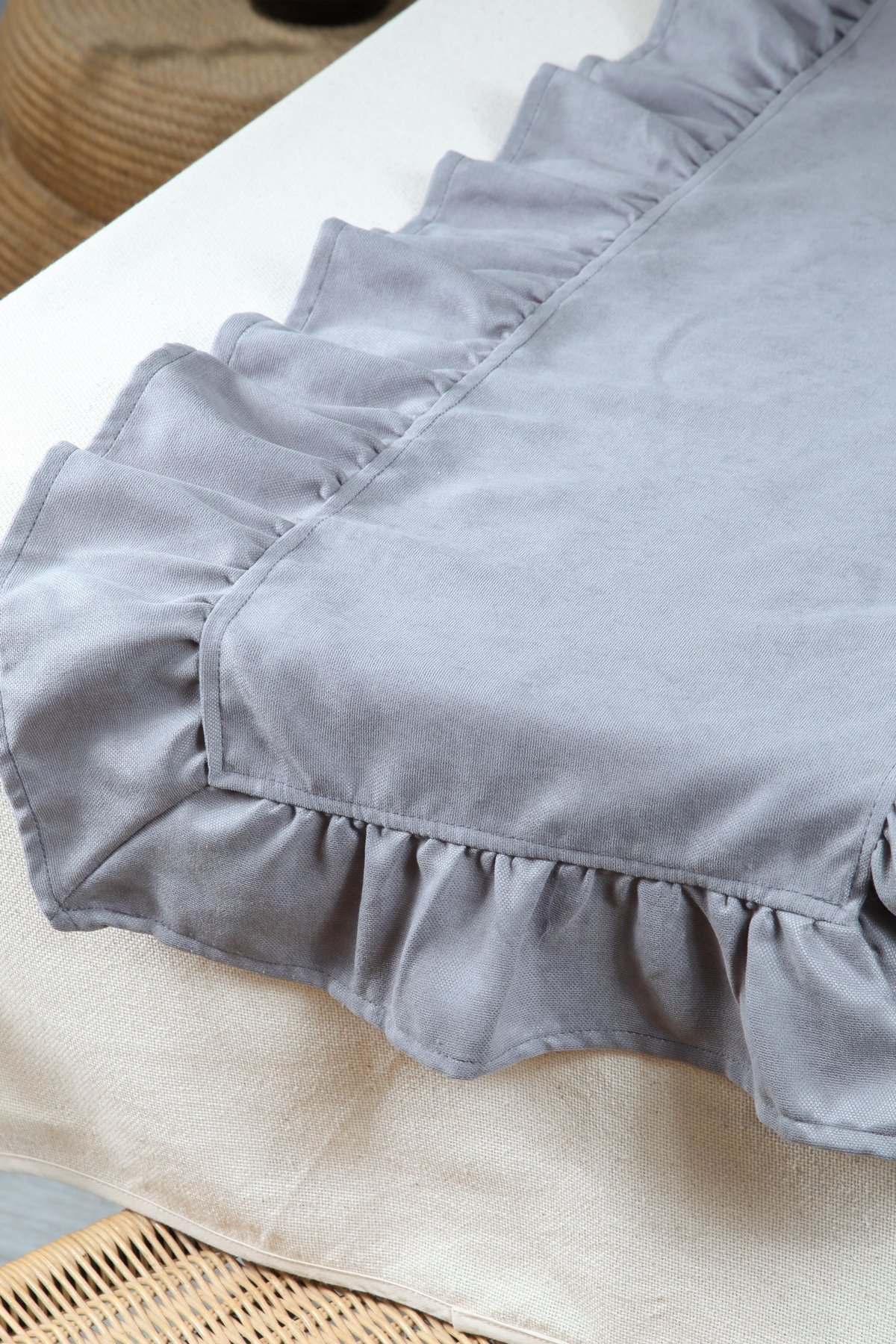 Poli Fırfırlı Runner 