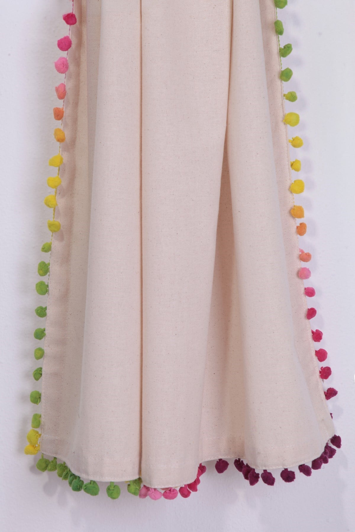 Ponponlu Rainbow Boho Naturel  Fon Perde - Tek Kanat, rustik ve Korniş Uyumlu