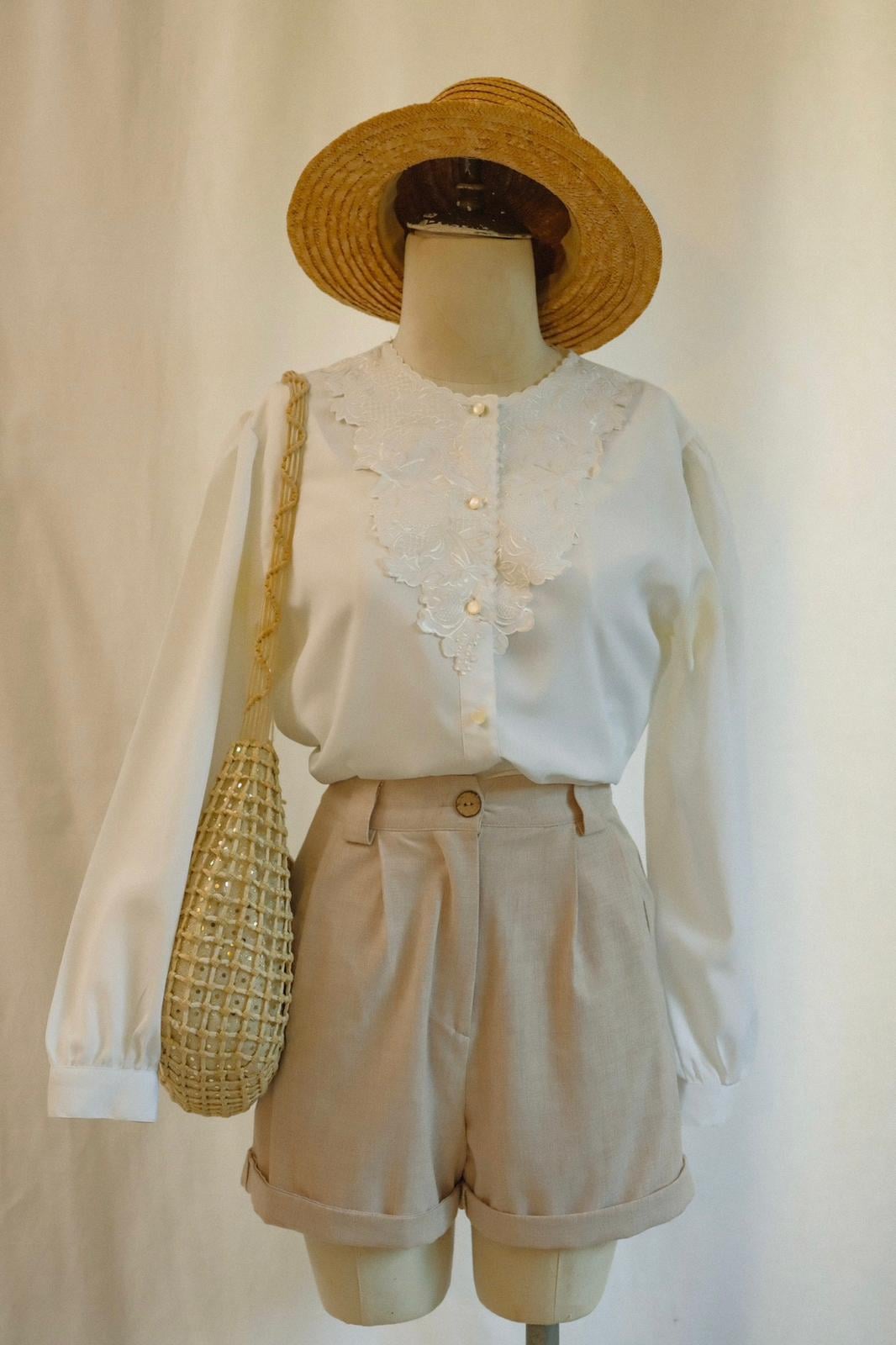 80ler İşlemeli Yaka Gömlek