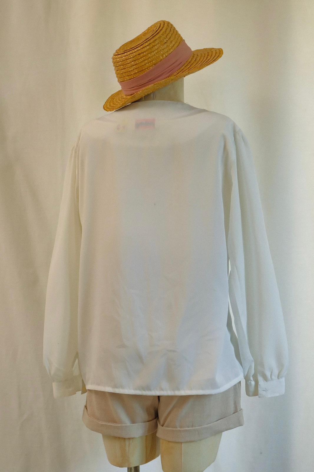 80ler İşlemeli Yaka Gömlek