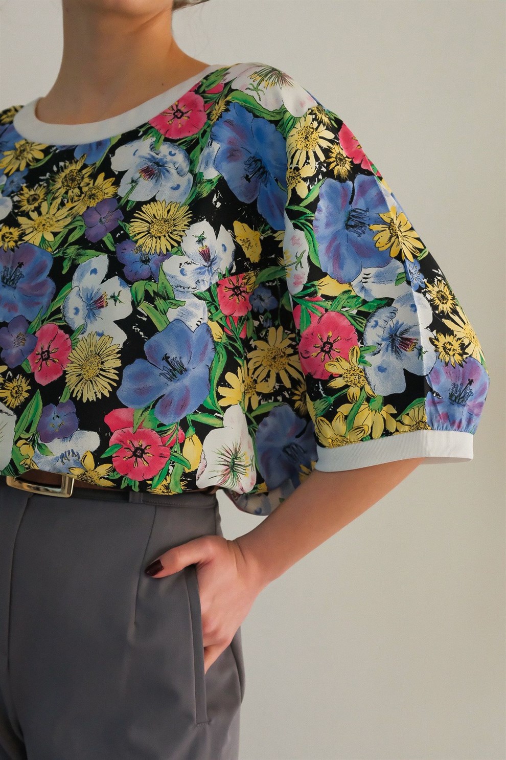 90lar Floral T-shirt