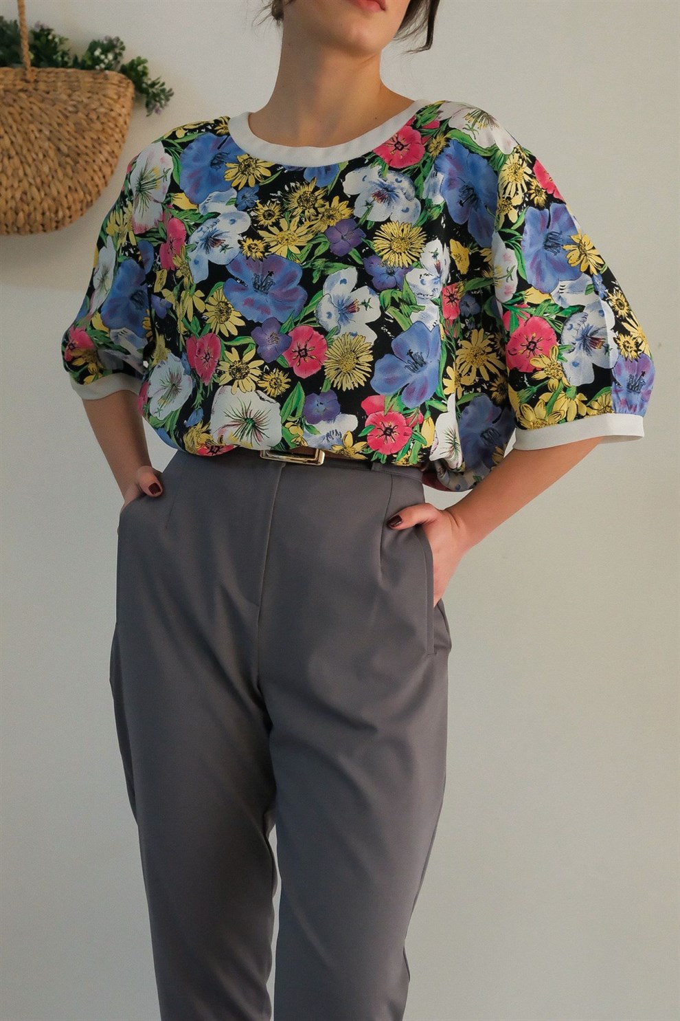 90lar Floral T-shirt