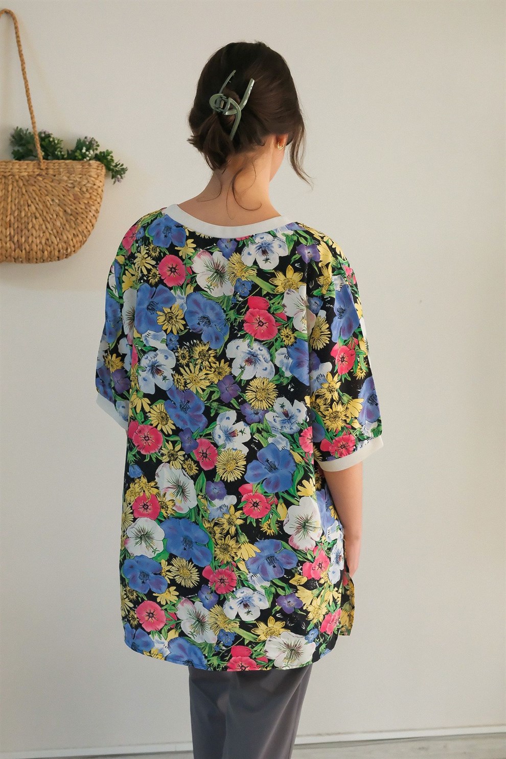 90lar Floral T-shirt
