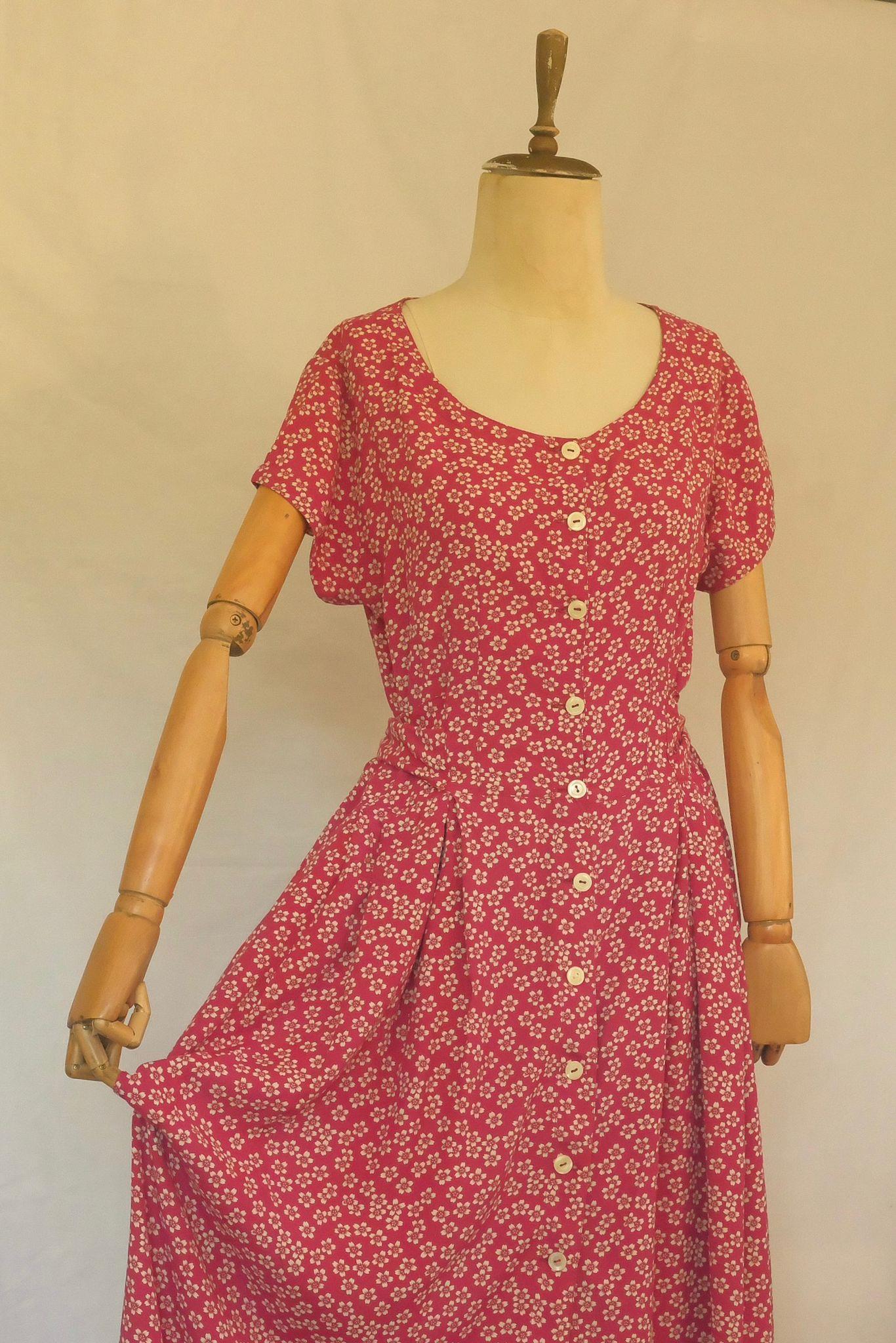 90lar Kırmızı Floral Elbise