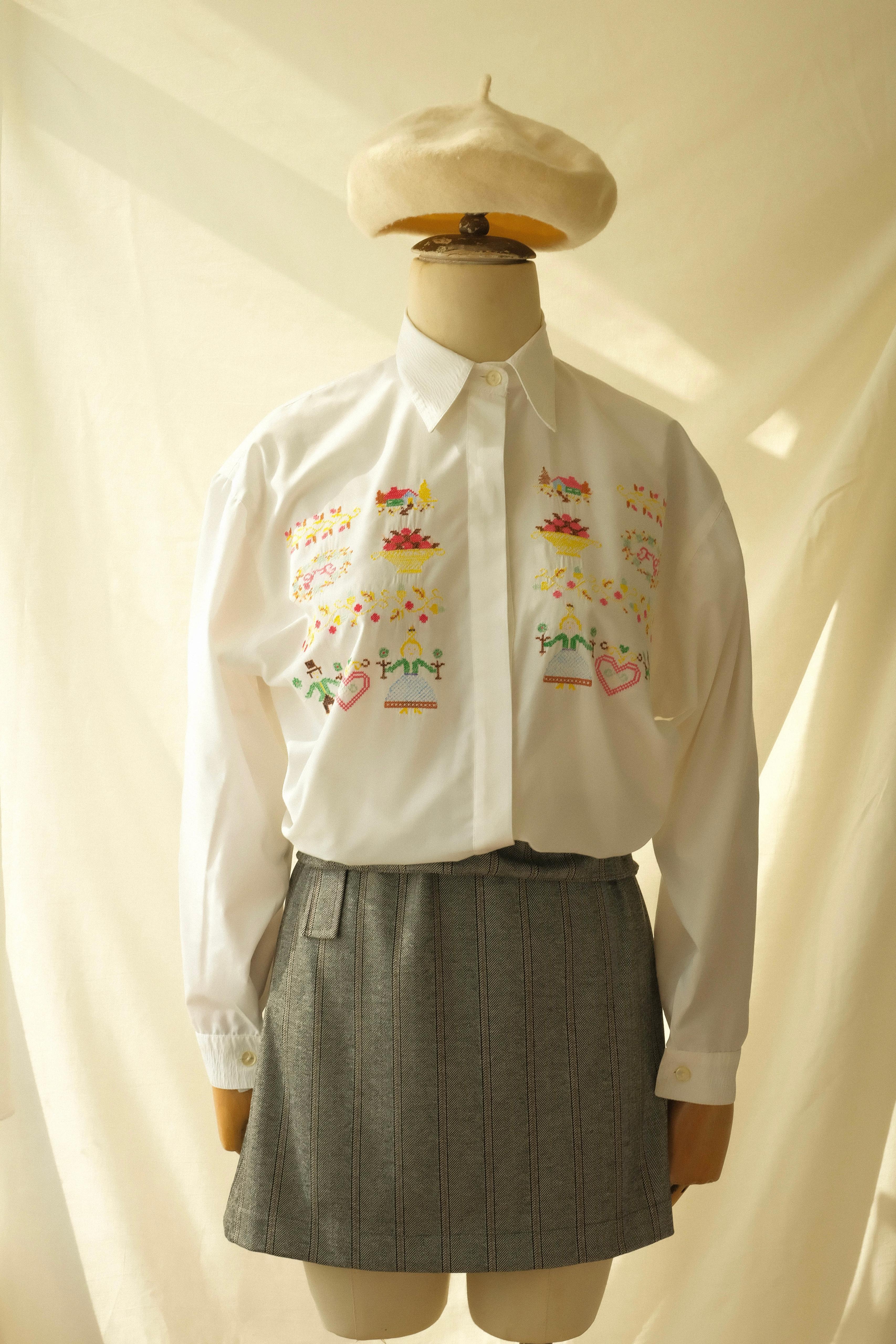 90lar Nakış İşlemeli Gömlek