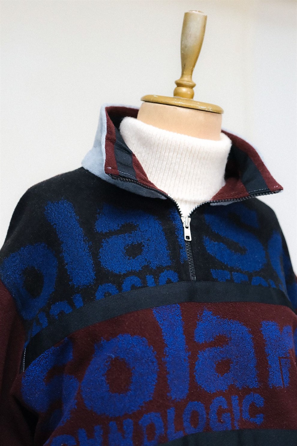 90lar Polar Sweat