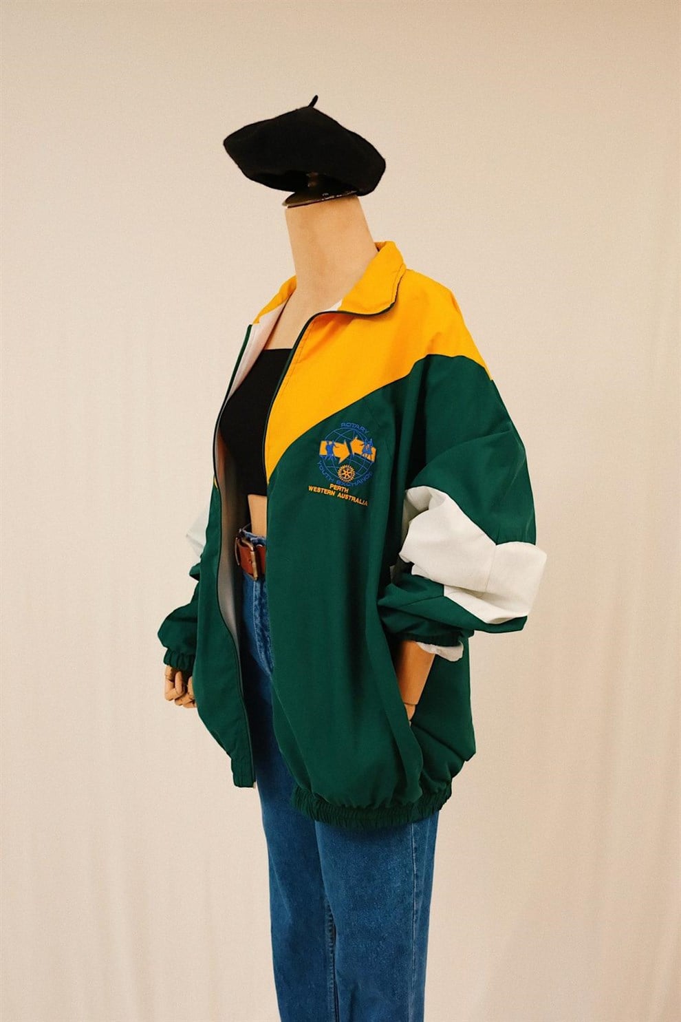 90s Australia Bomber