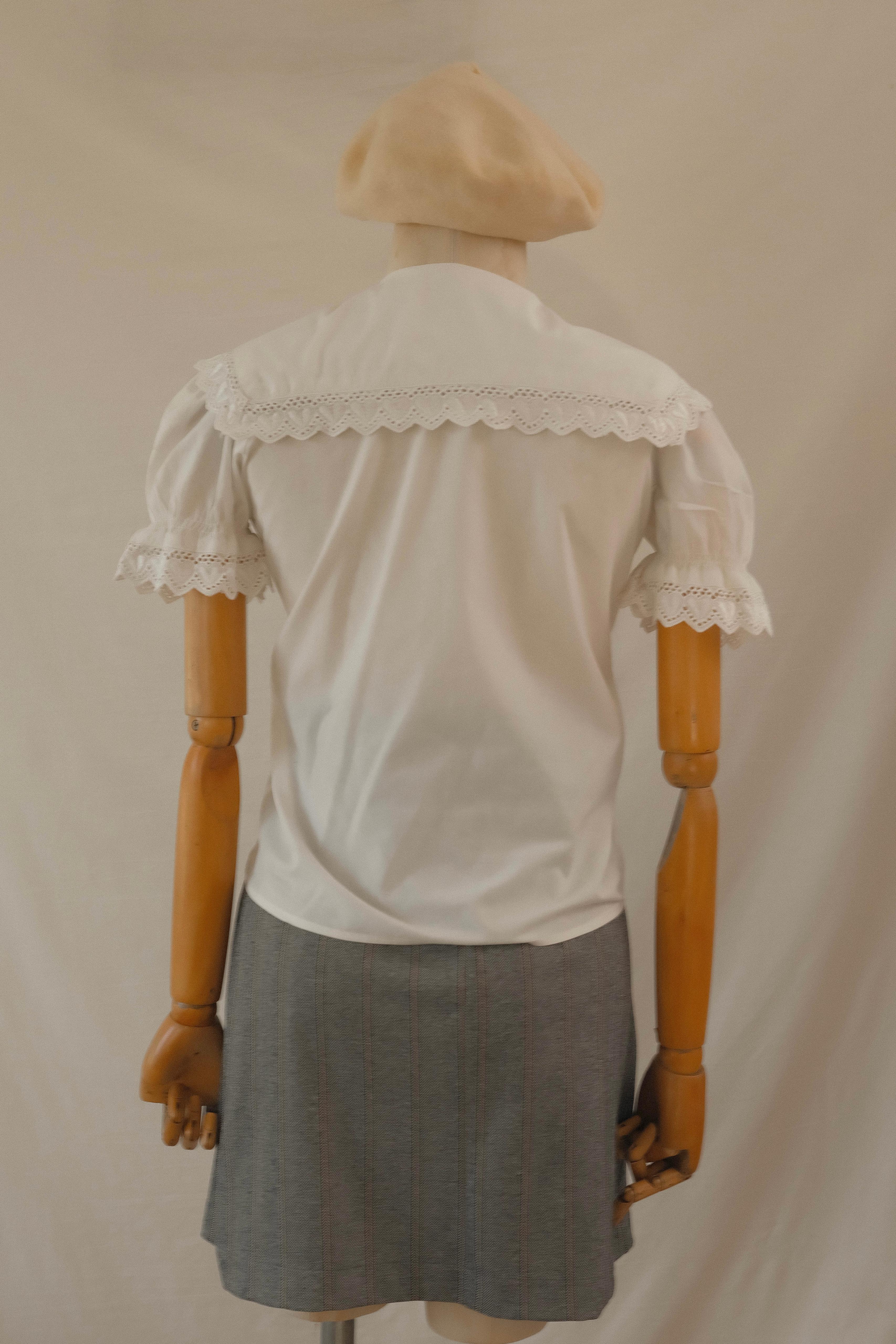 Bavyera Beyaz Gömlek