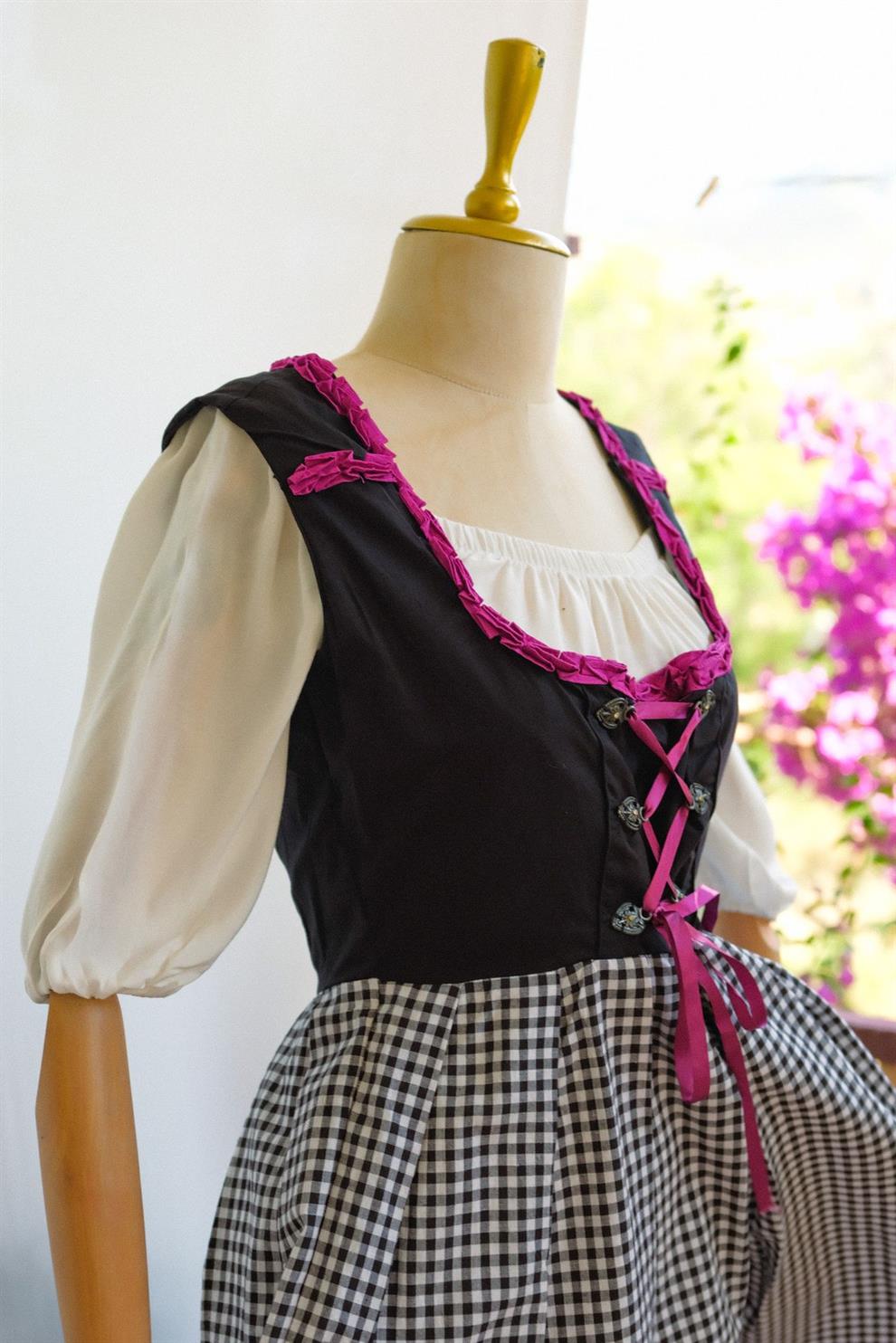 Bavyera Elbise