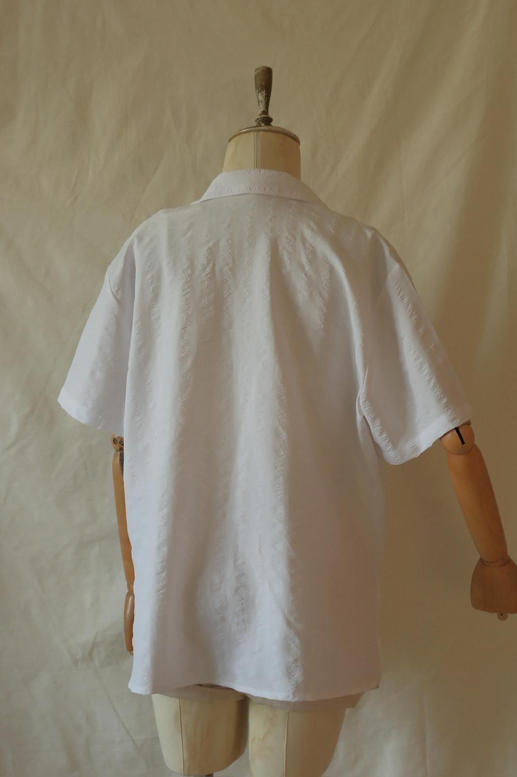 Çiçek İşlemeli Kimono Gömlek