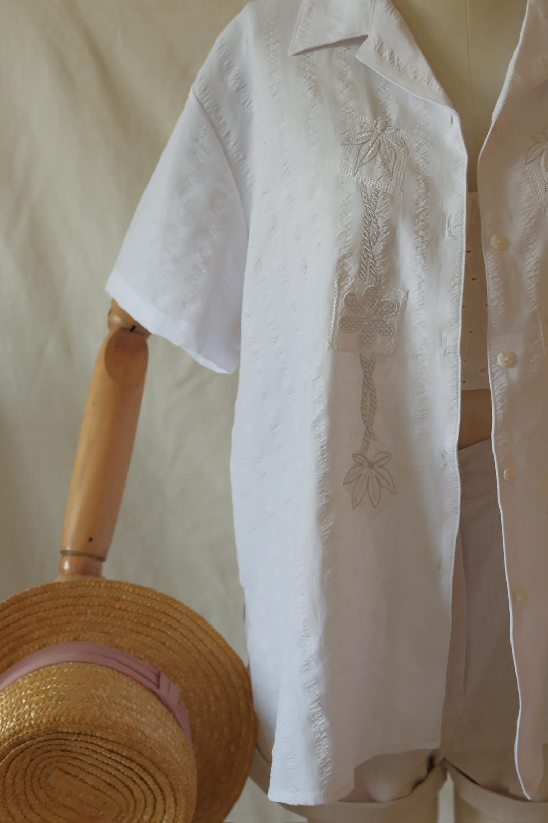Çiçek İşlemeli Kimono Gömlek
