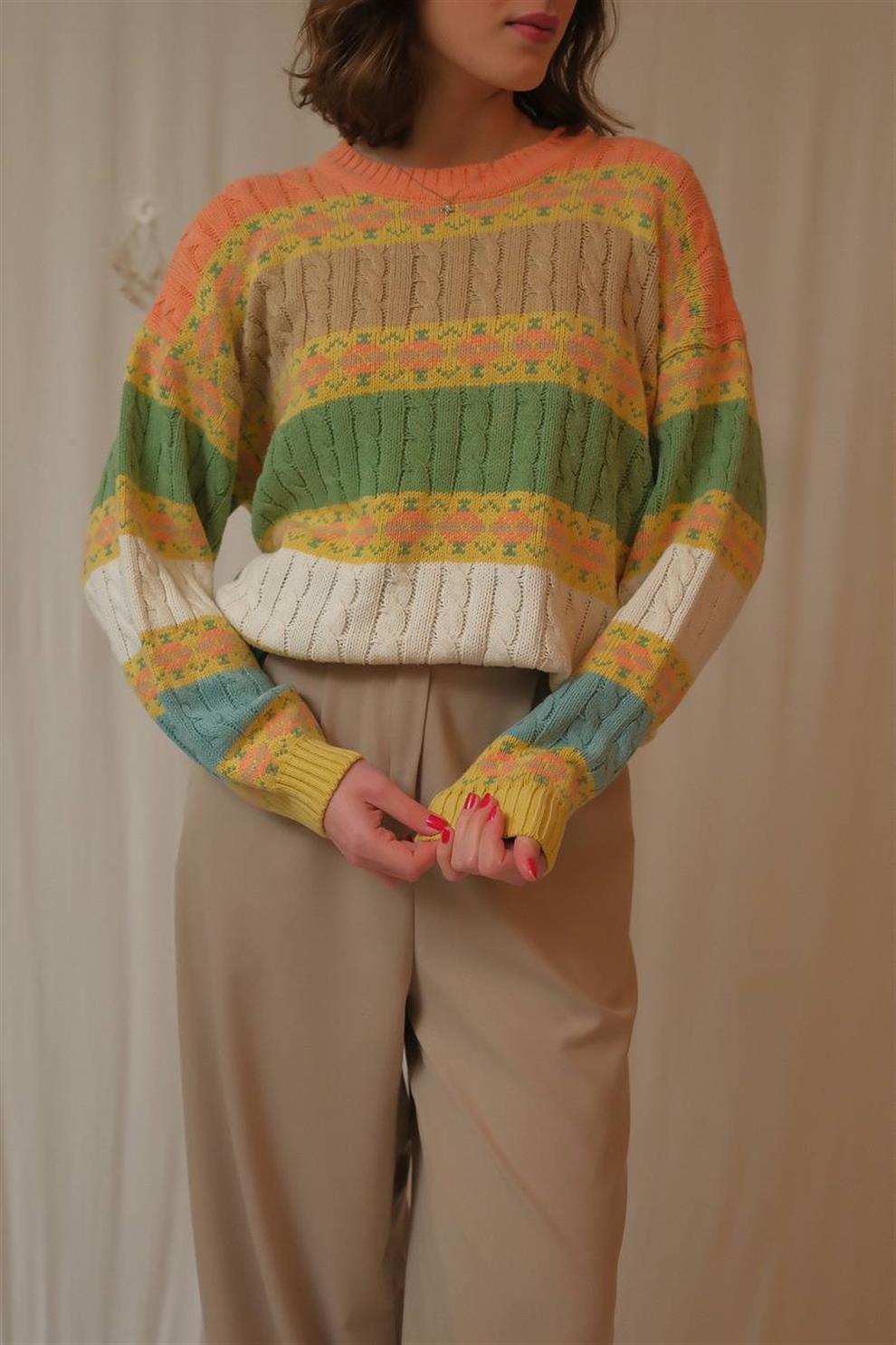 Desenli Pastel Kazak