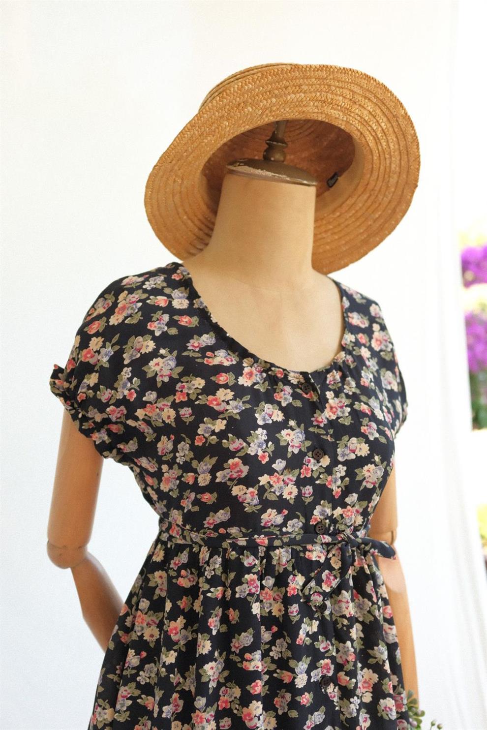 Floral 90lar Elbise