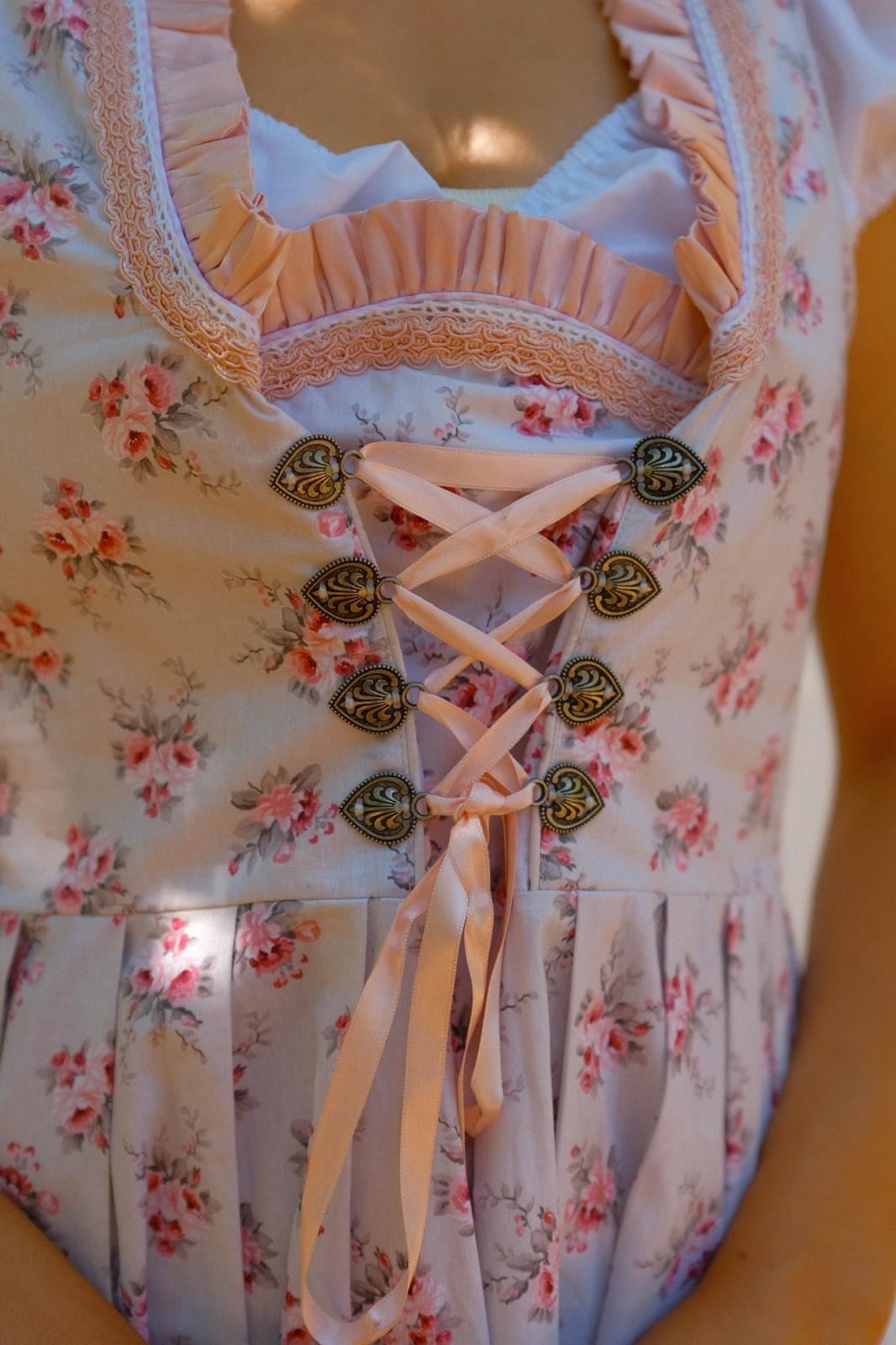 Floral Bavyera Elbise & Crop