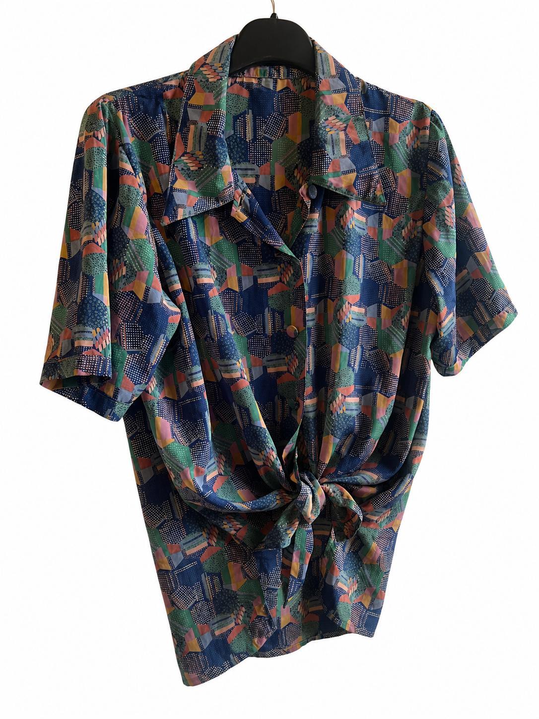 İpek Desenli Gömlek