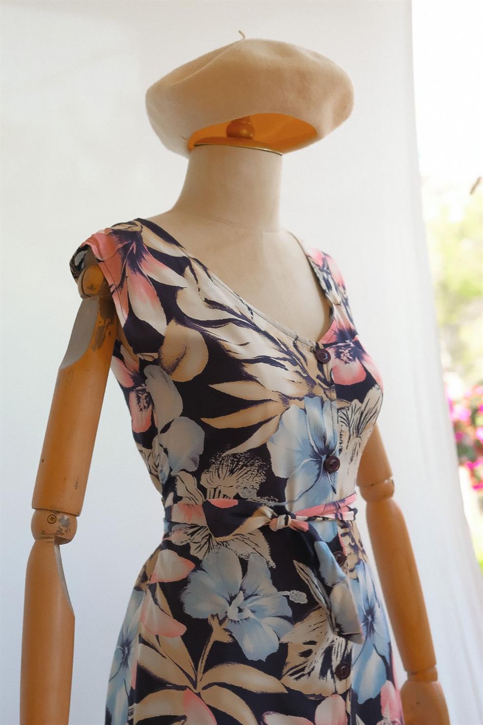 Kolsuz Floral Elbise
