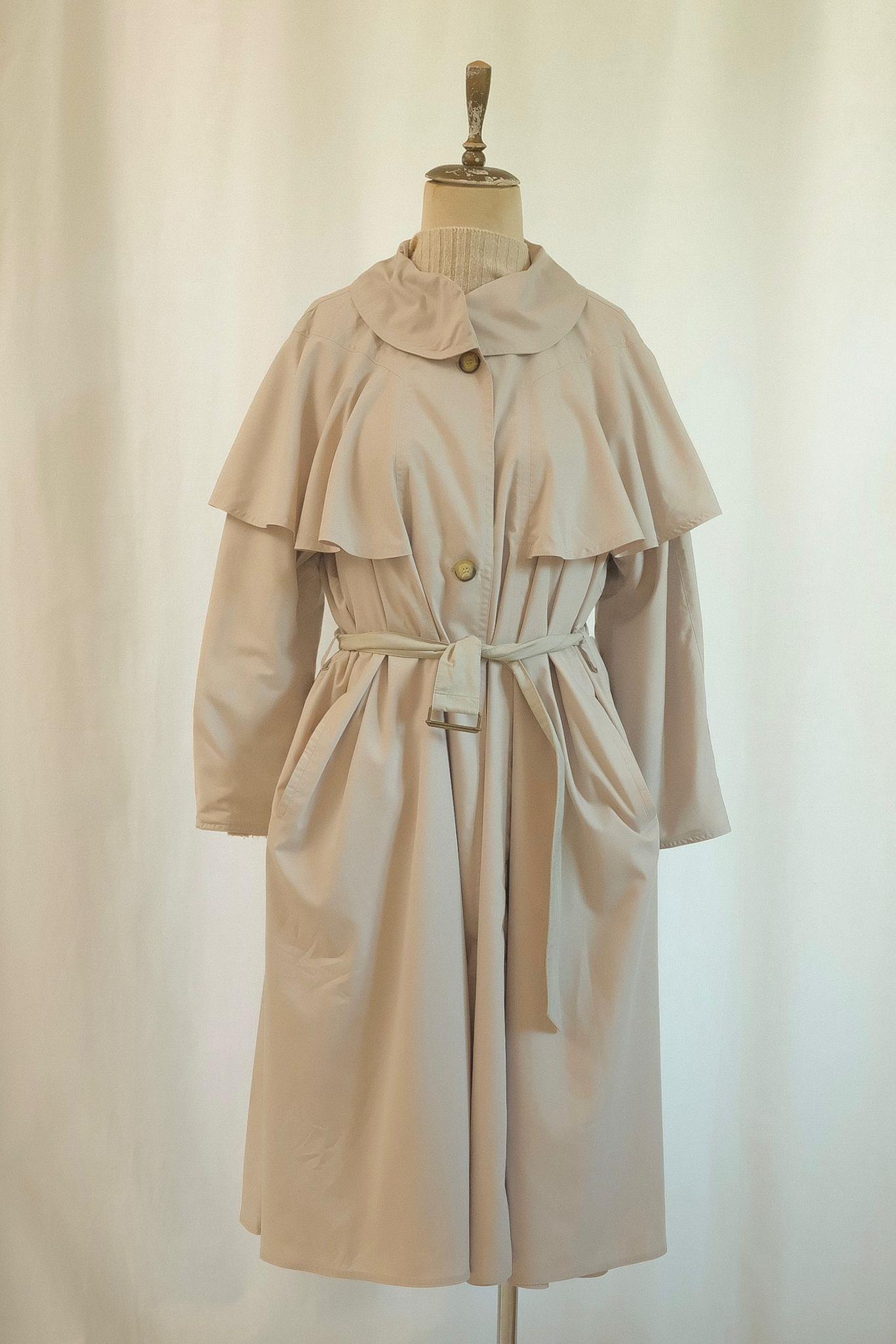 Pelerin Detaylı Nadir Pardösü