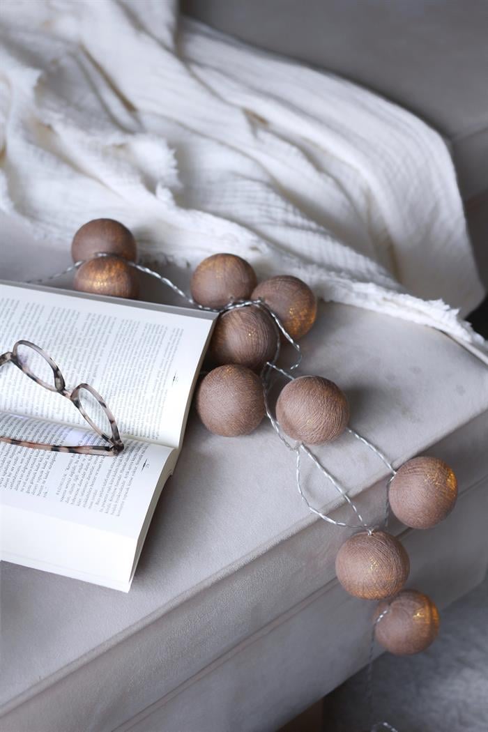 Soft Brown Işıklı Top 