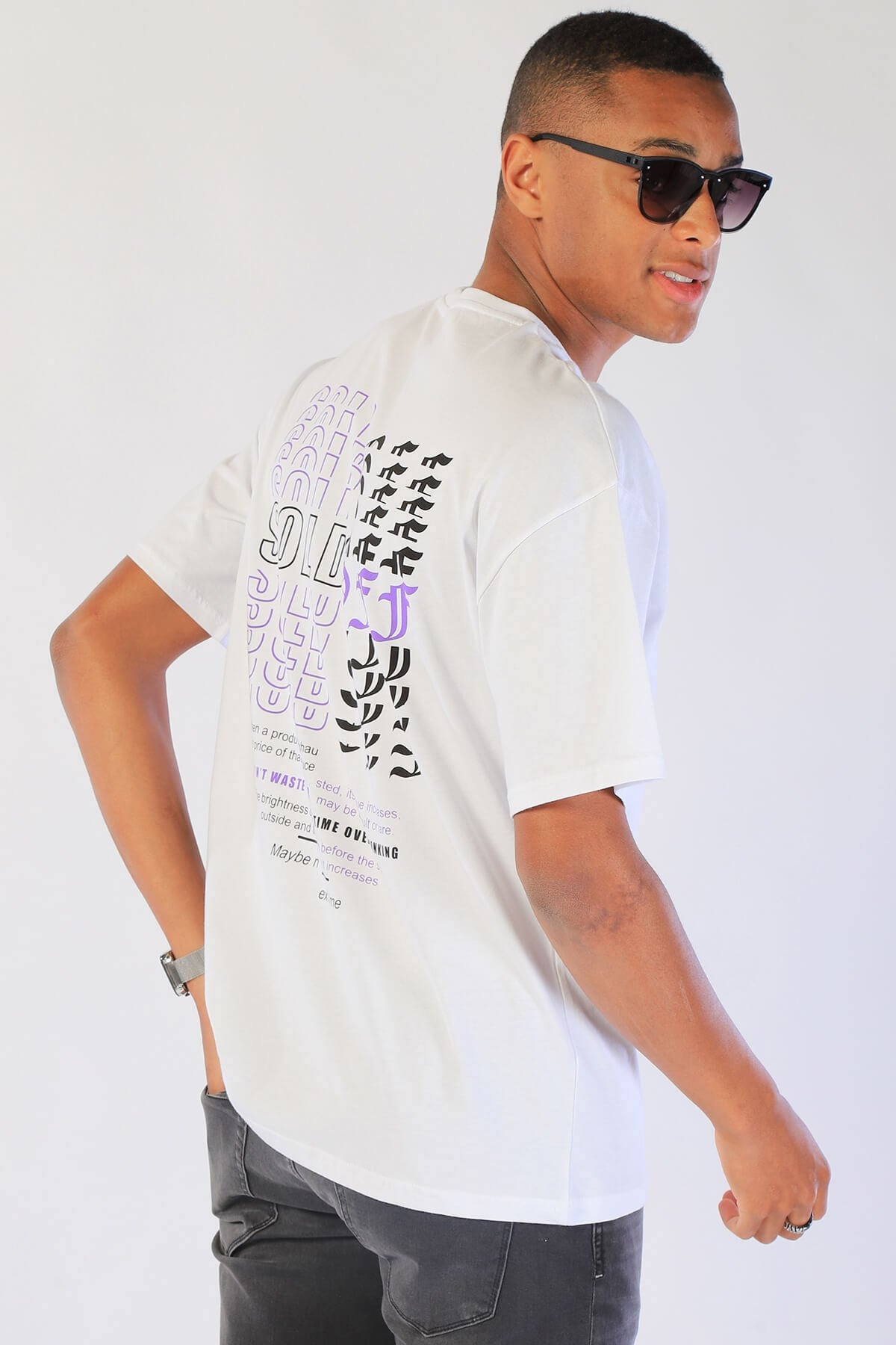 Erkek Oversize   Tshirt Ets 2023 BEYAZErkek Oversize   Tshirt Ets 2023 BEYAZ