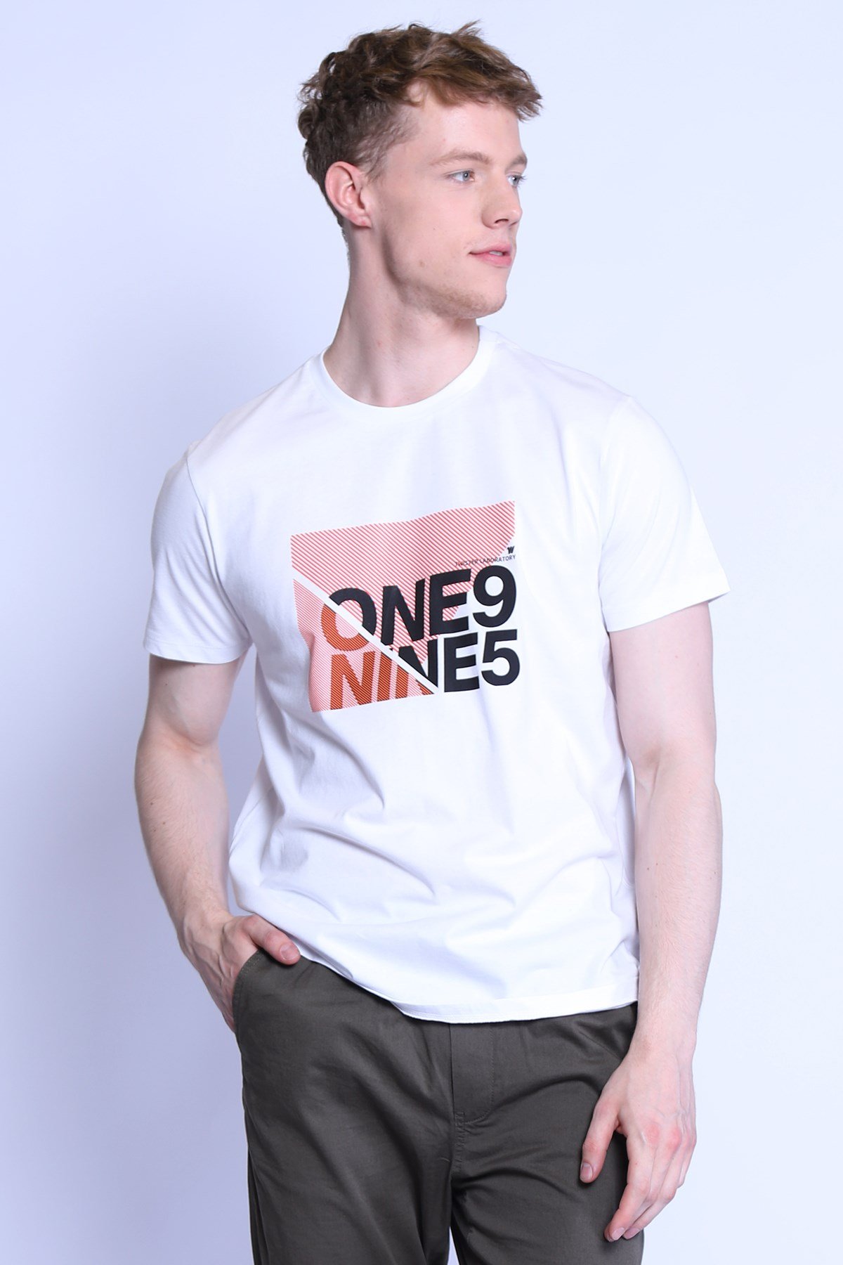 Erkek Slim Fit  Bisiklet Yaka Tshirt Ets 2093 BEYAZErkek Slim Fit  Bisiklet Yaka Tshirt Ets 2093 BEYAZ