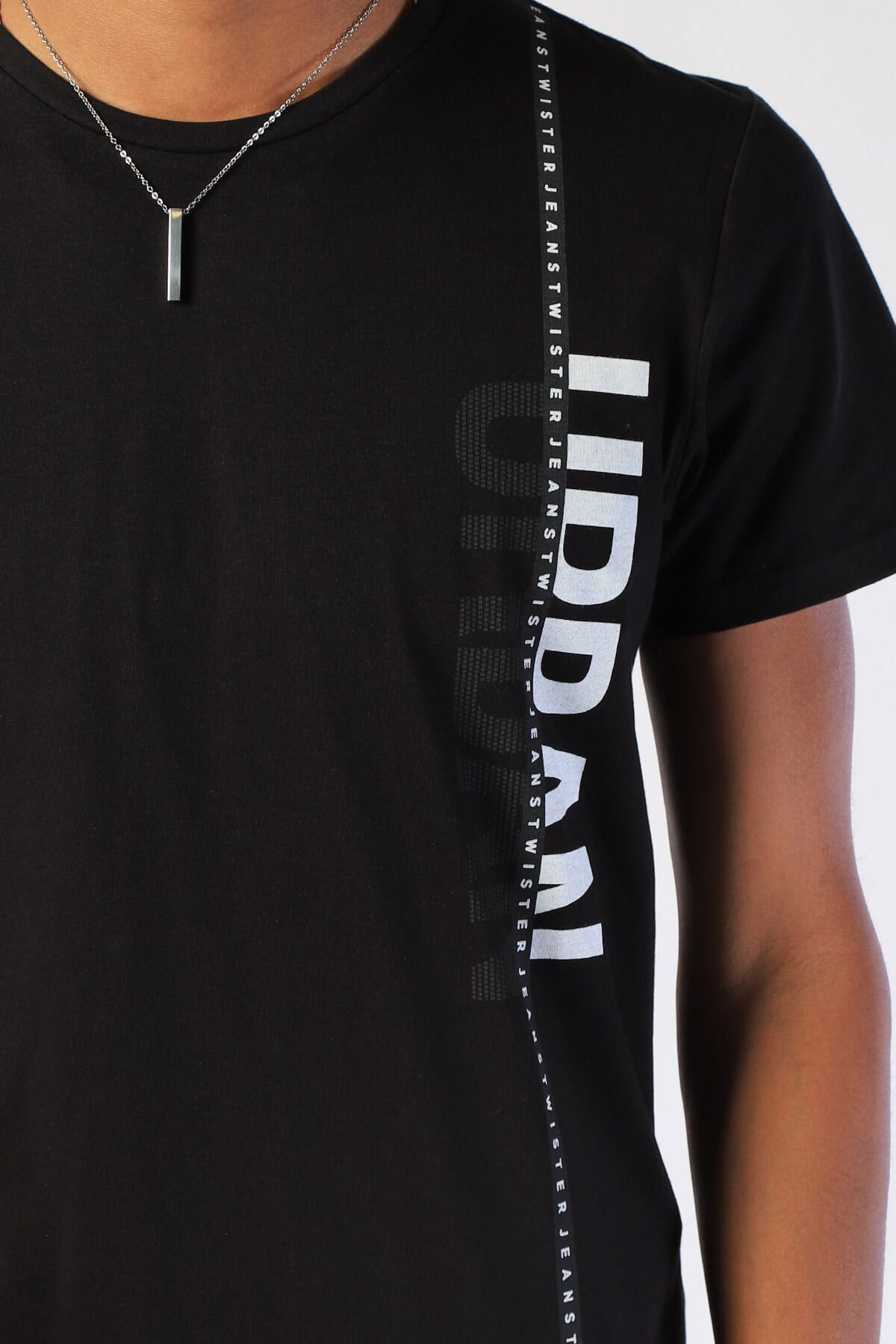 Erkek Slim Fit   Tshirt Ets 2024 SIYAHErkek Slim Fit   Tshirt Ets 2024 SIYAH