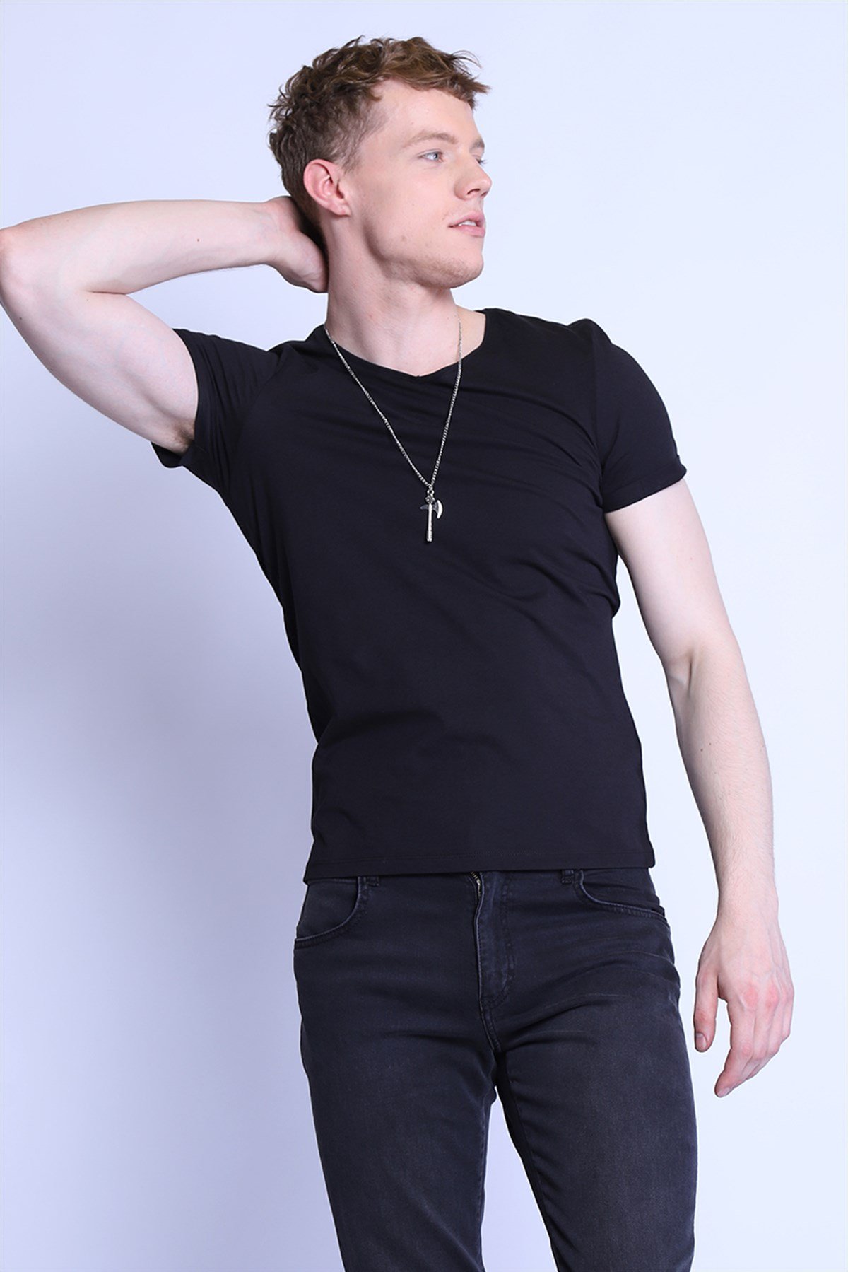 Erkek Slim Fit  V Yaka Tshirt Ets 1827 SIYAHErkek Slim Fit  V Yaka Tshirt Ets 1827 SIYAH
