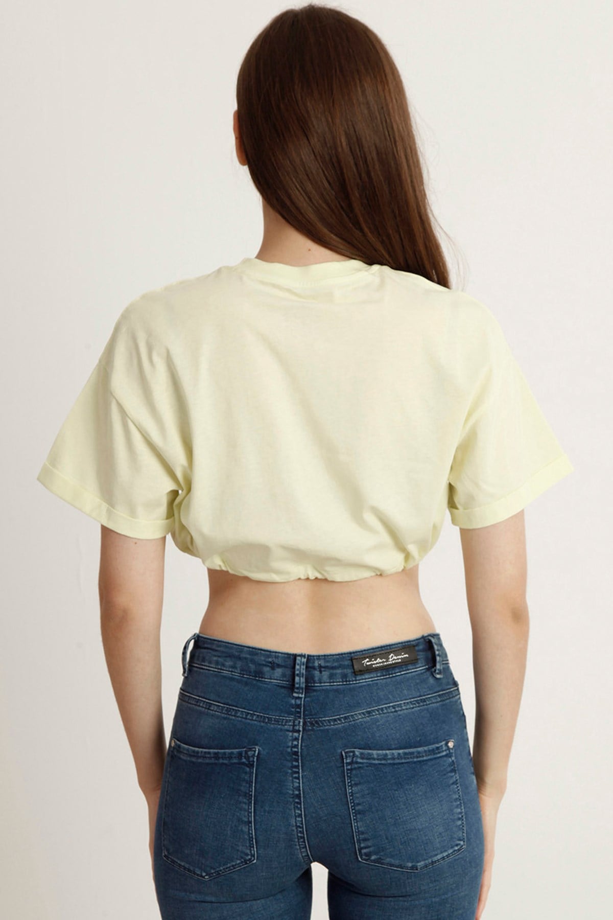 Kadın Crop  Bisiklet Yaka Tshirt Bts 1004 SARIKadın Crop  Bisiklet Yaka Tshirt Bts 1004 SARI