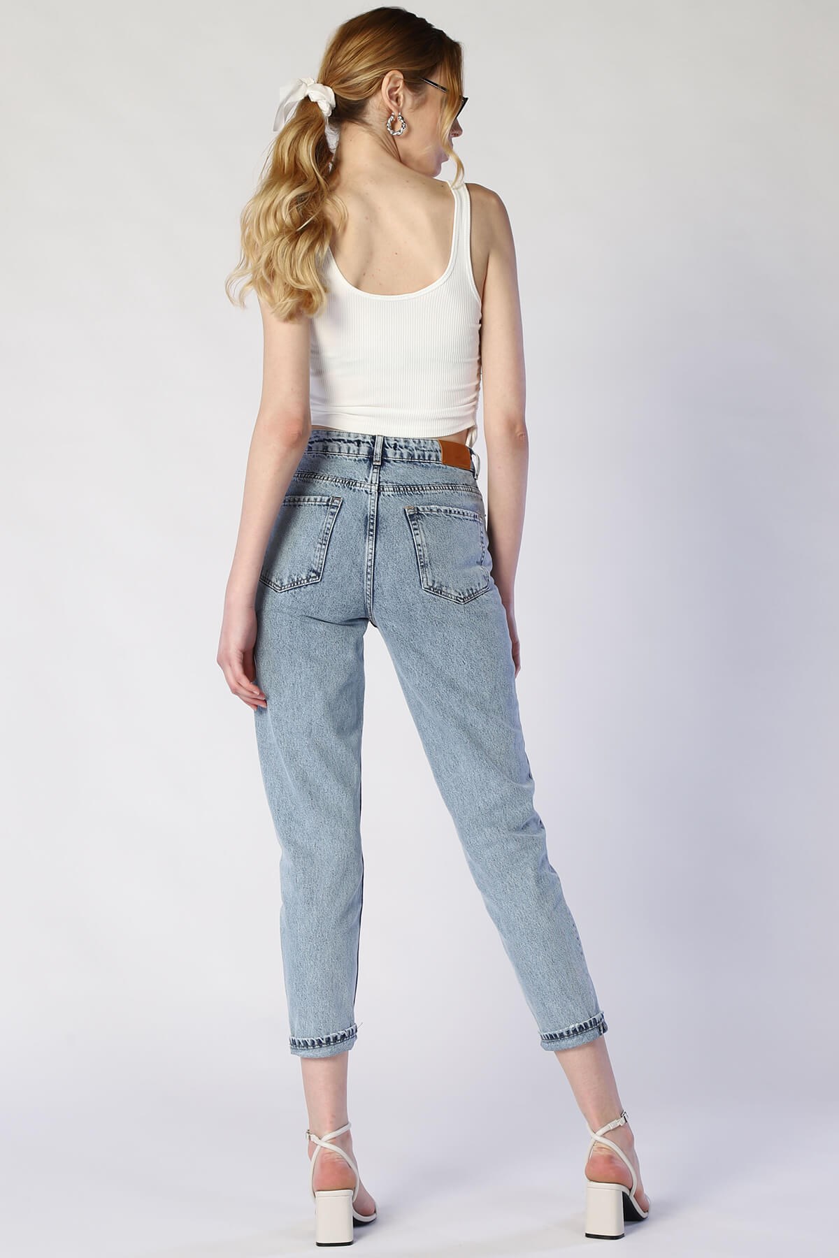 Kadın Mom Fit  Yüksek Bel Pantolon Sandy 9328-09 MAVIKadın Mom Fit  Yüksek Bel Pantolon Sandy 9328-09 MAVI