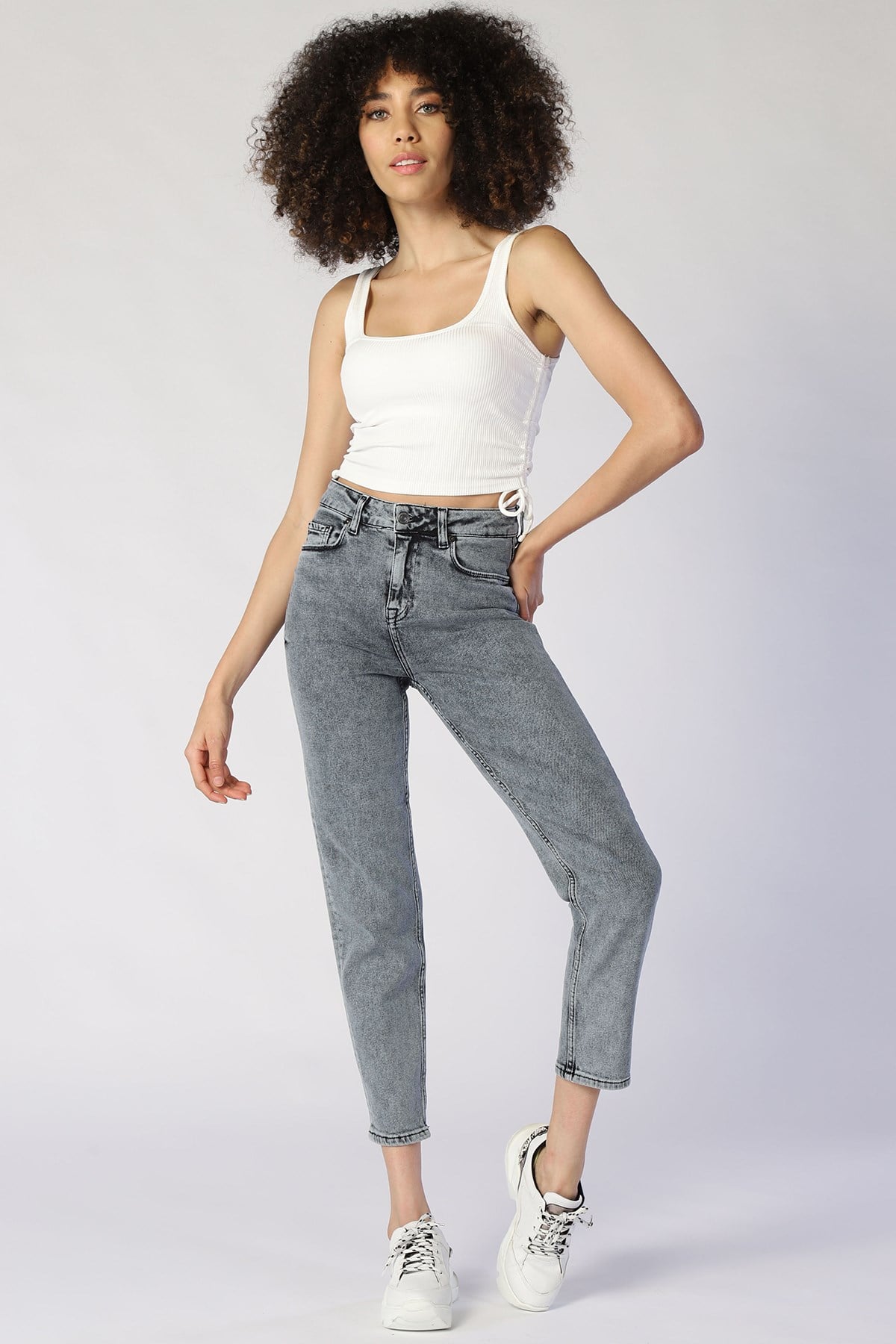 Kadın Mom Fit  Yüksek Bel Pantolon Sandy 9328-04-a LACIVERTKadın Mom Fit  Yüksek Bel Pantolon Sandy 9328-04-a LACIVERT