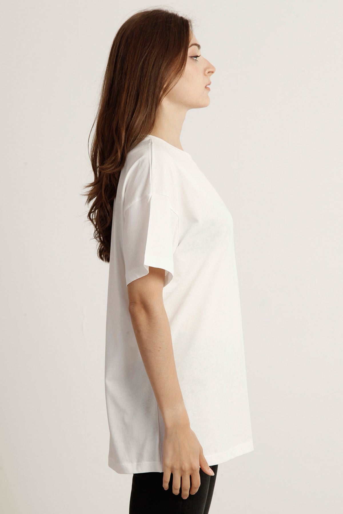 Kadın Oversize  Bisiklet Yaka Tshirt Bts 1008 EKRUKadın Oversize  Bisiklet Yaka Tshirt Bts 1008 EKRU