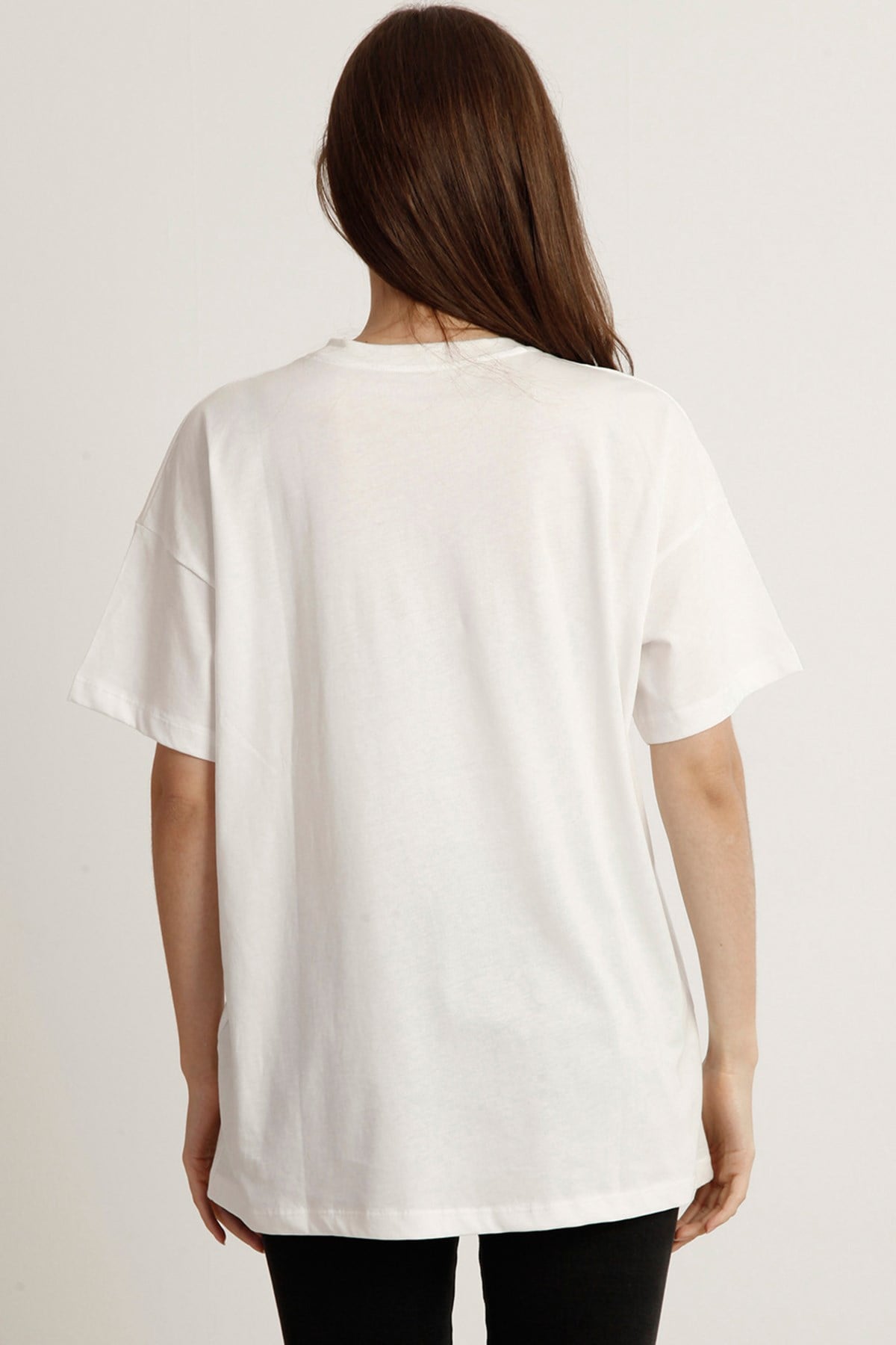Kadın Oversize  Bisiklet Yaka Tshirt Bts 1008 EKRUKadın Oversize  Bisiklet Yaka Tshirt Bts 1008 EKRU