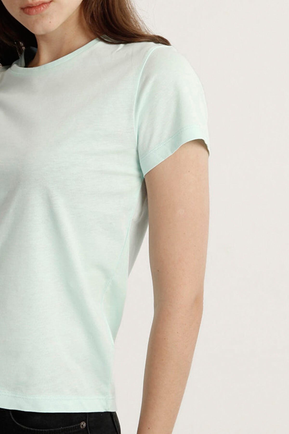 Kadın Slim Crop  Bisiklet Yaka Tshirt Bts 1005 MINTKadın Slim Crop  Bisiklet Yaka Tshirt Bts 1005 MINT
