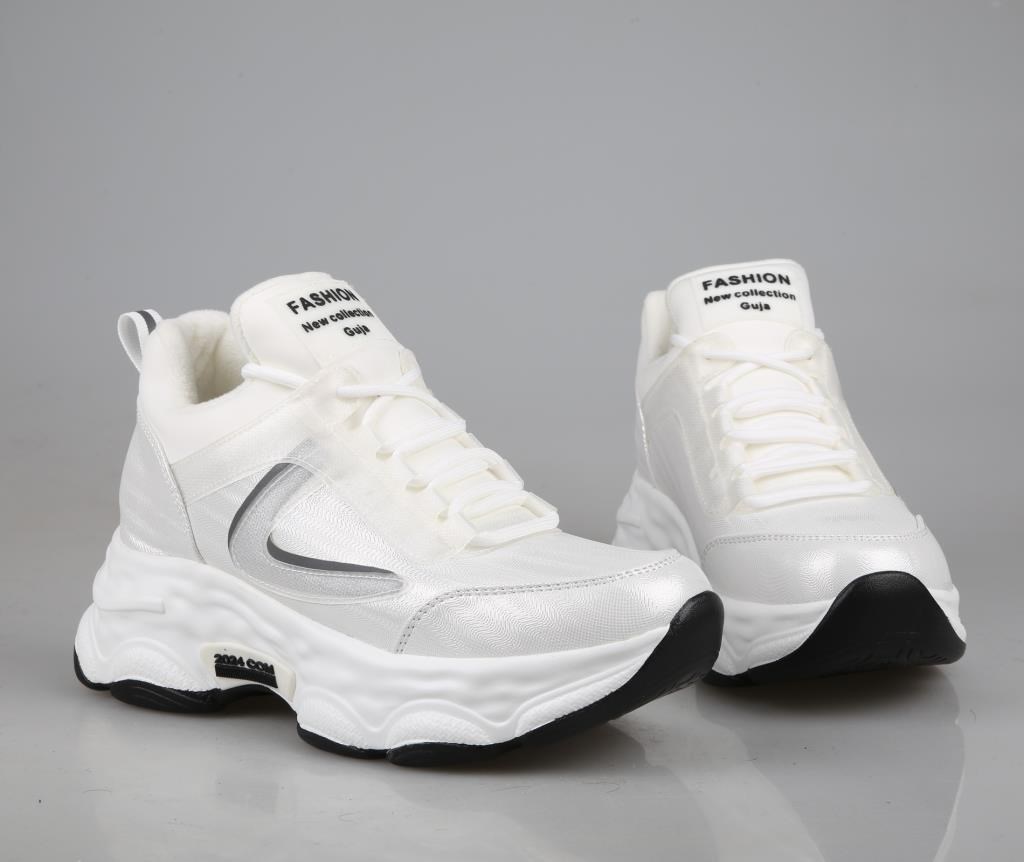 GUJA 24k302 Dolgu Topuk Beyaz Kadın Sneakers