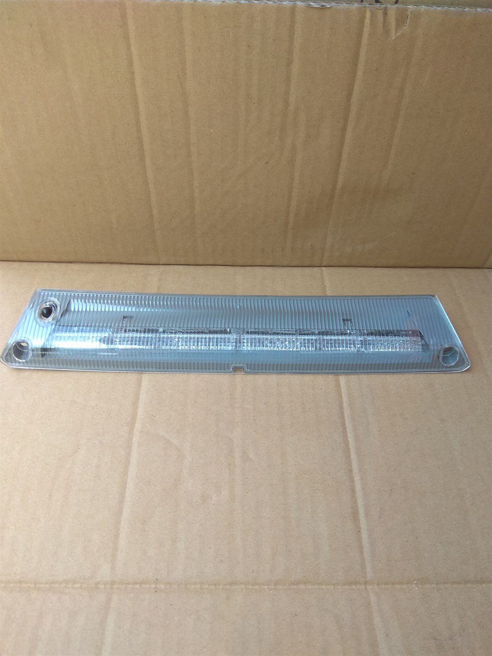 FİESTA BAGAJ 3.STOP BEYAZ 