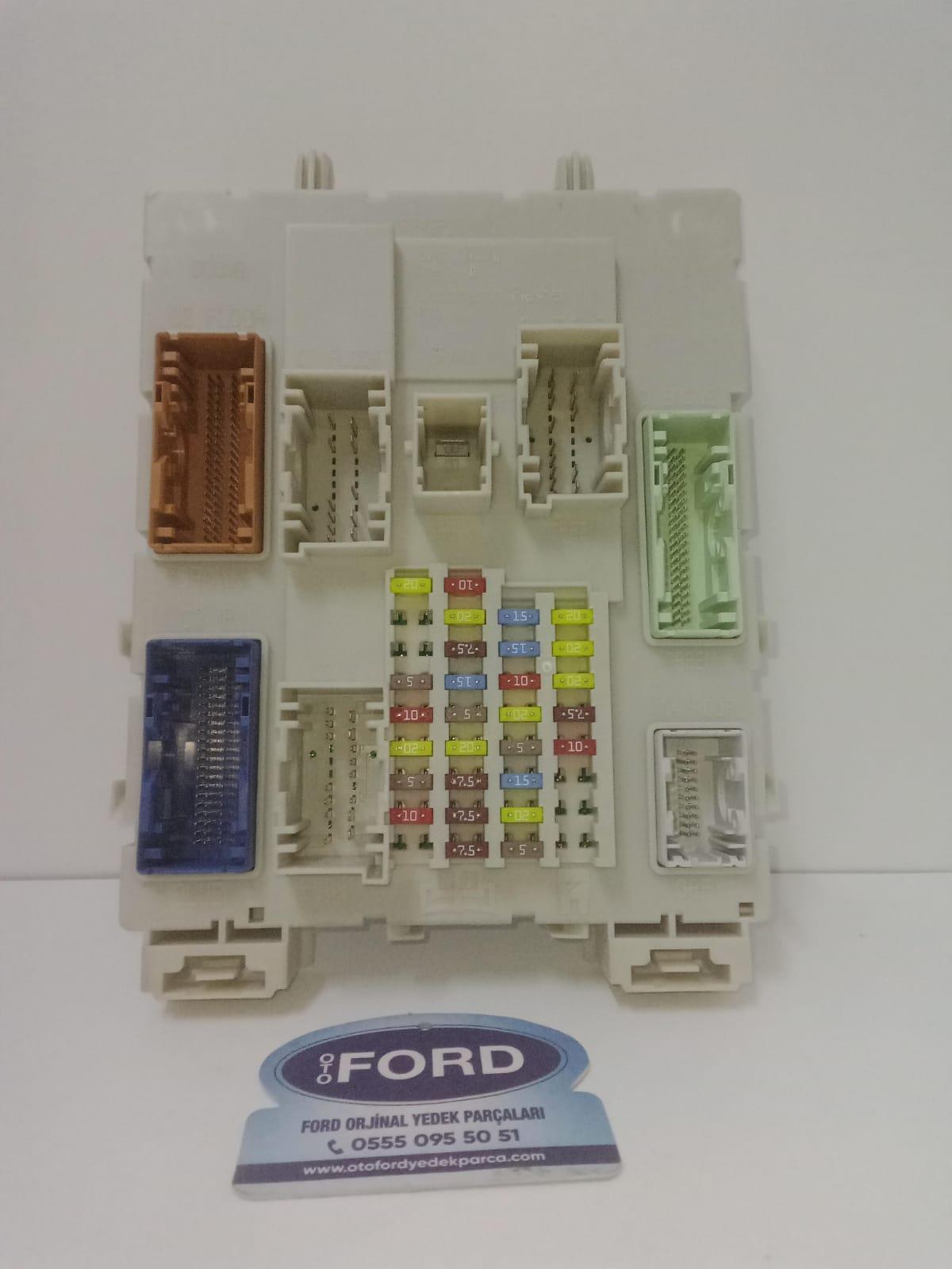 FOCUS PANEL KOMPLE GV6T 14A073 PJGV6T 14A073 PJ