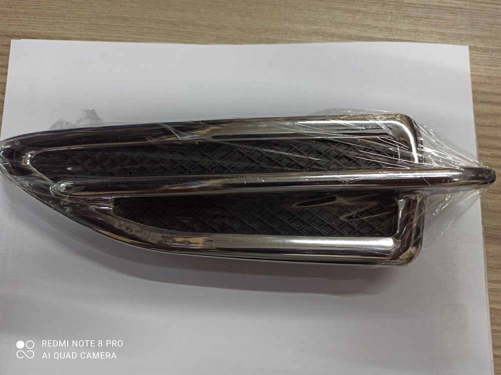 KUGA ÇAMURLUK SİNYAL SOL