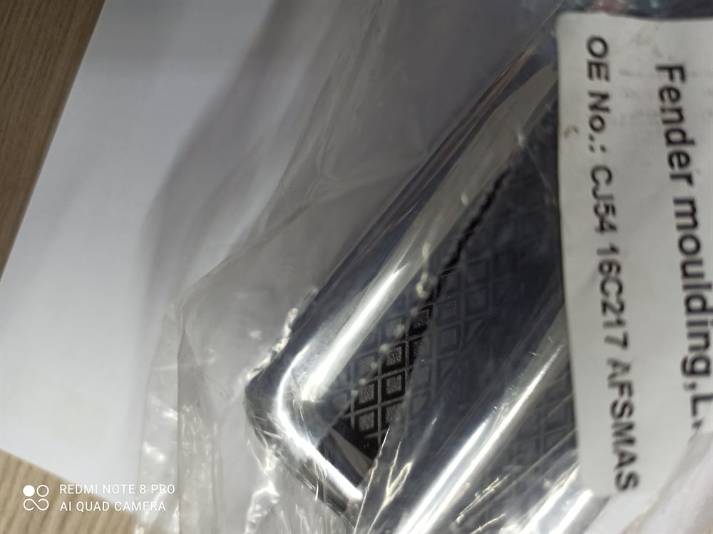 KUGA ÇAMURLUK SİNYAL SOL