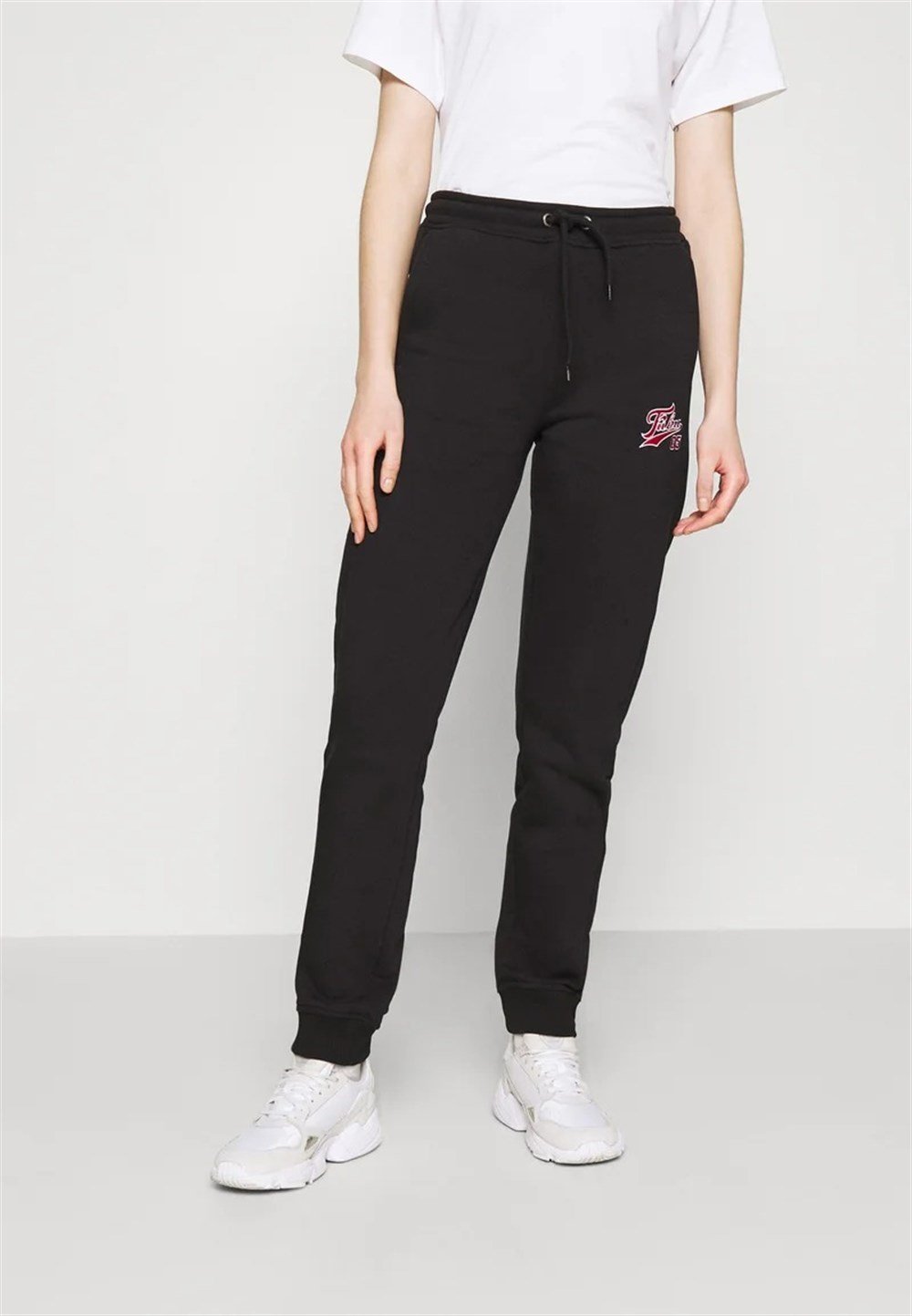 Fubu 05   Nakışlı EşofmanAltı Jogger Siyah