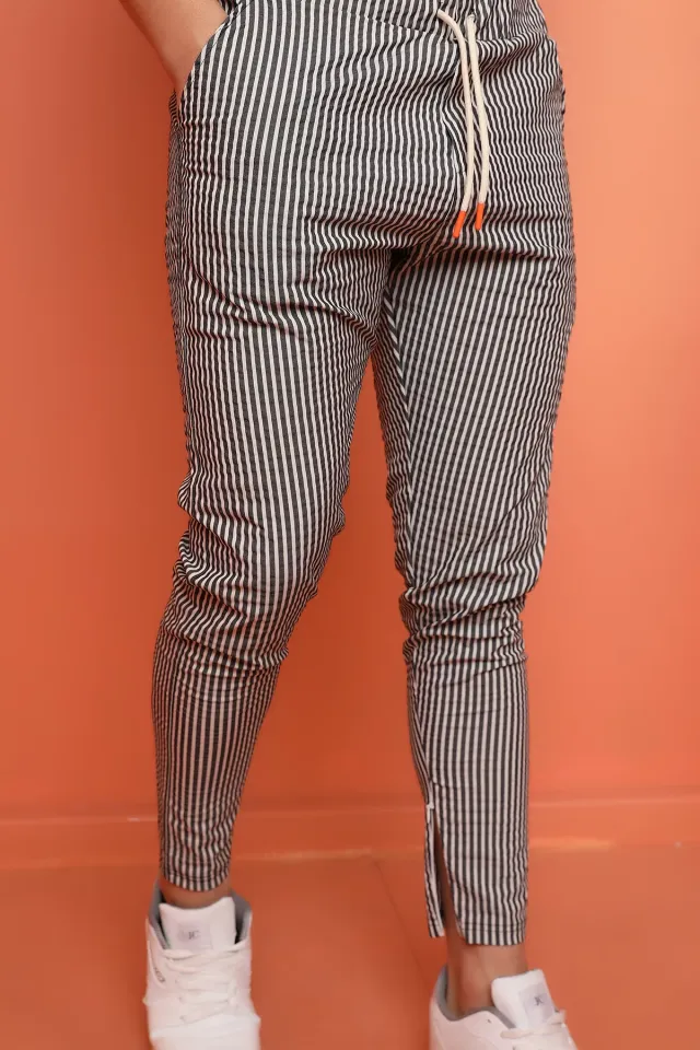 Gofre Çizgili  İpli Eşofman Pantolon-Siyah-Beyaz