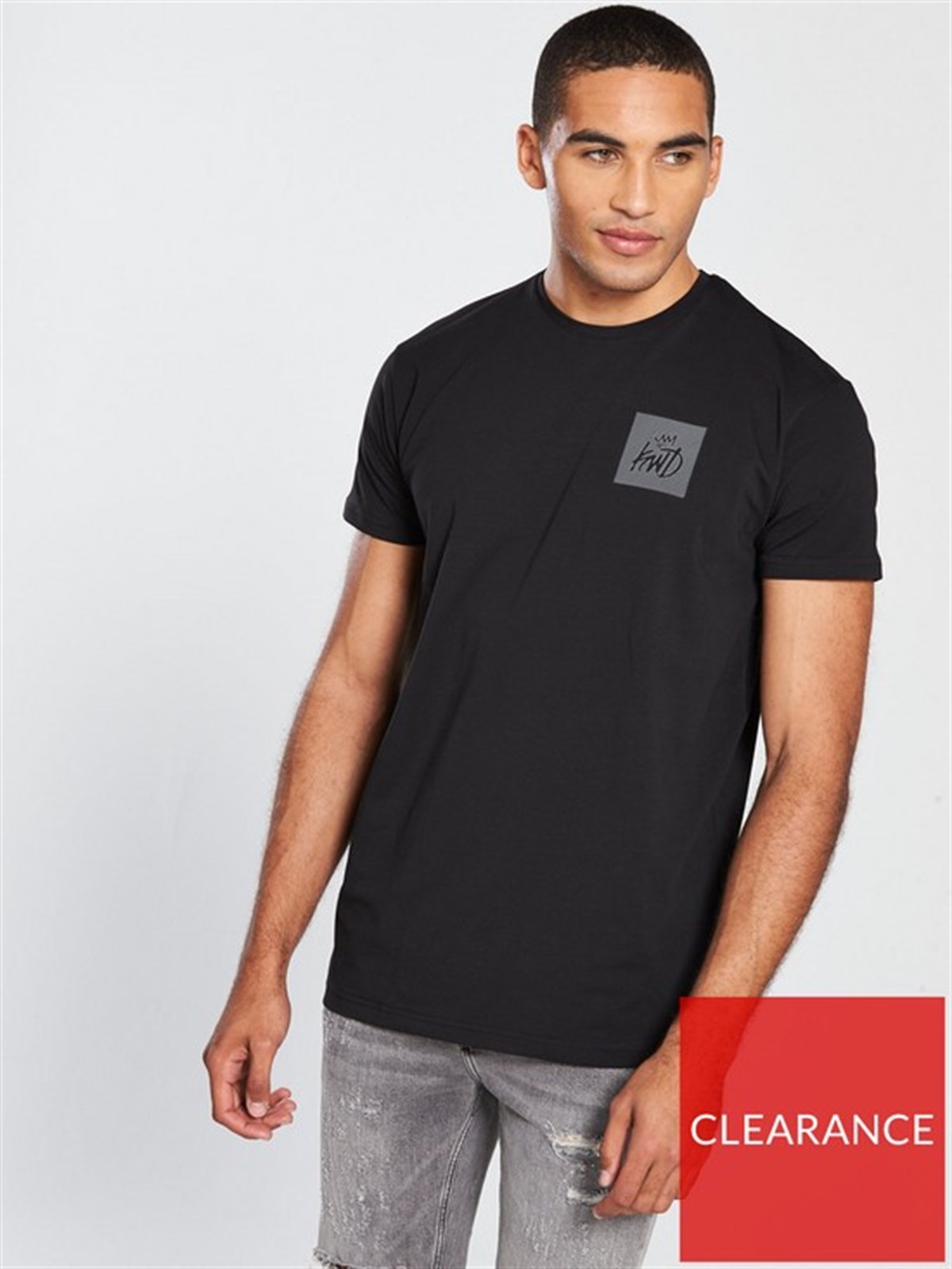 Göğüsü Kare Baskılı  T shirt Siyah
