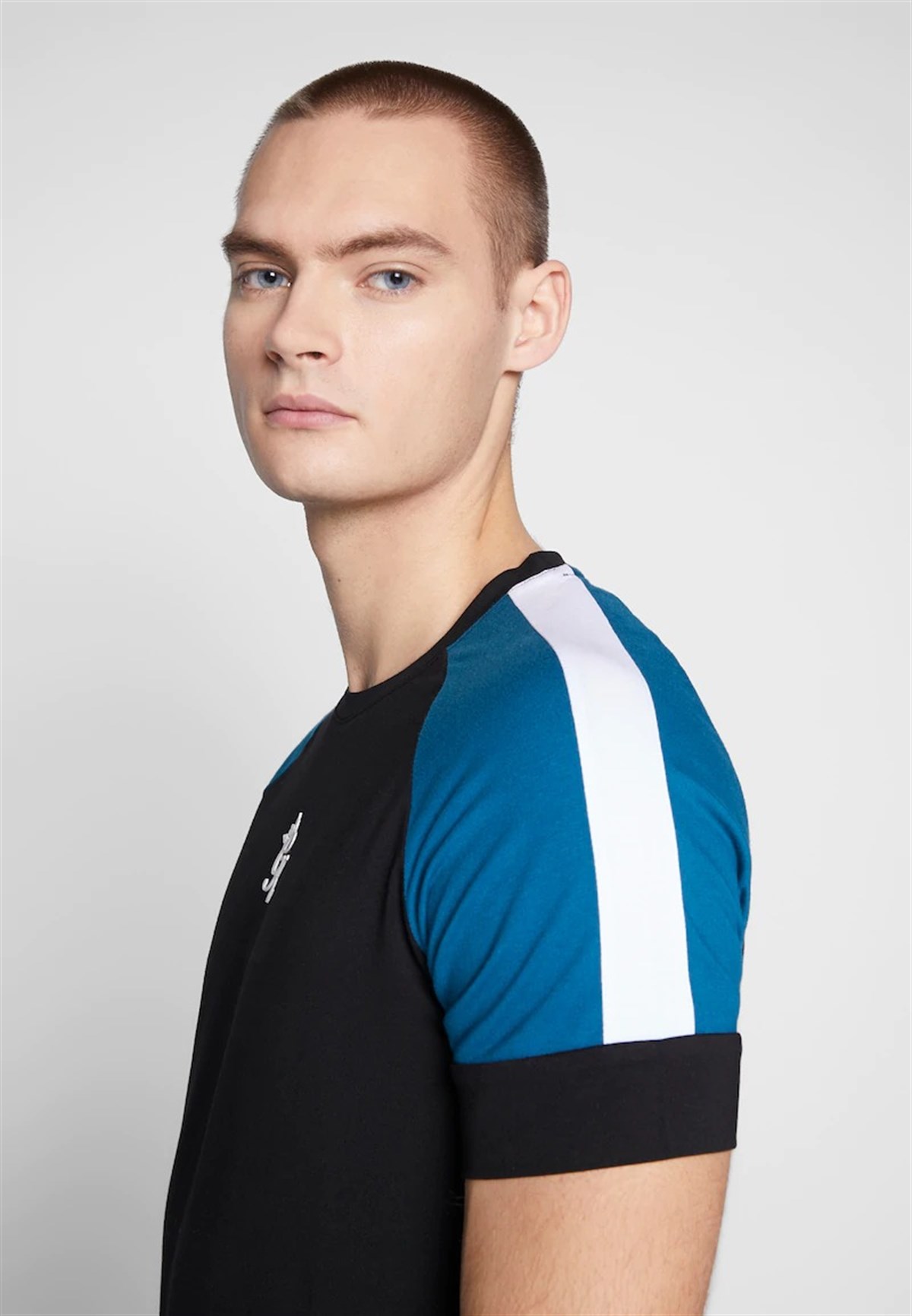 Kolu Bantlı Raglan BAsic T Shirt Siyah-Mavi