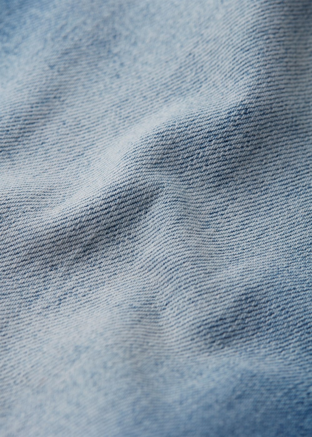 Likralı Eskitmeli Jean Şort Mavi Açık