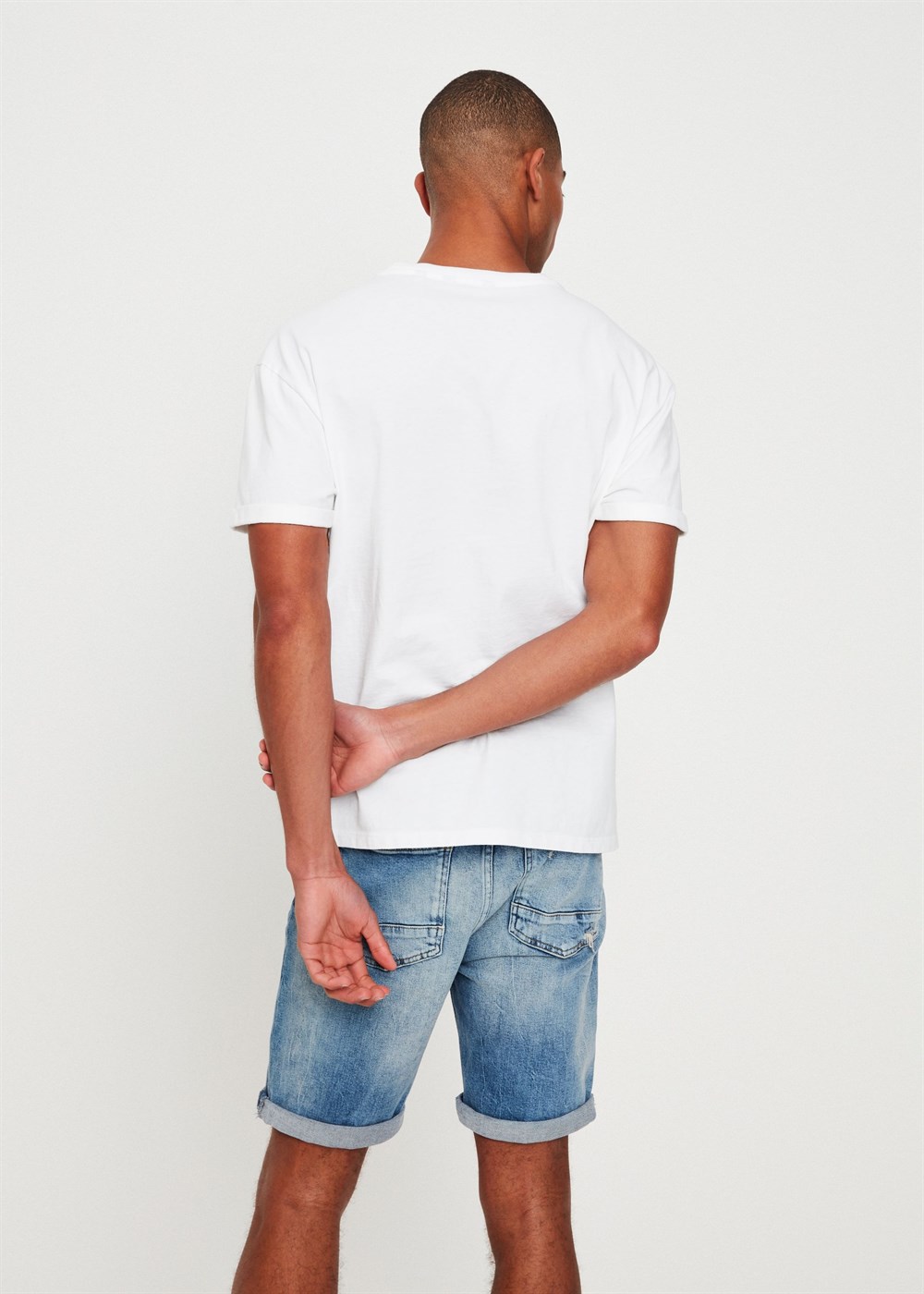 Likralı Eskitmeli Jean Şort Mavi Açık